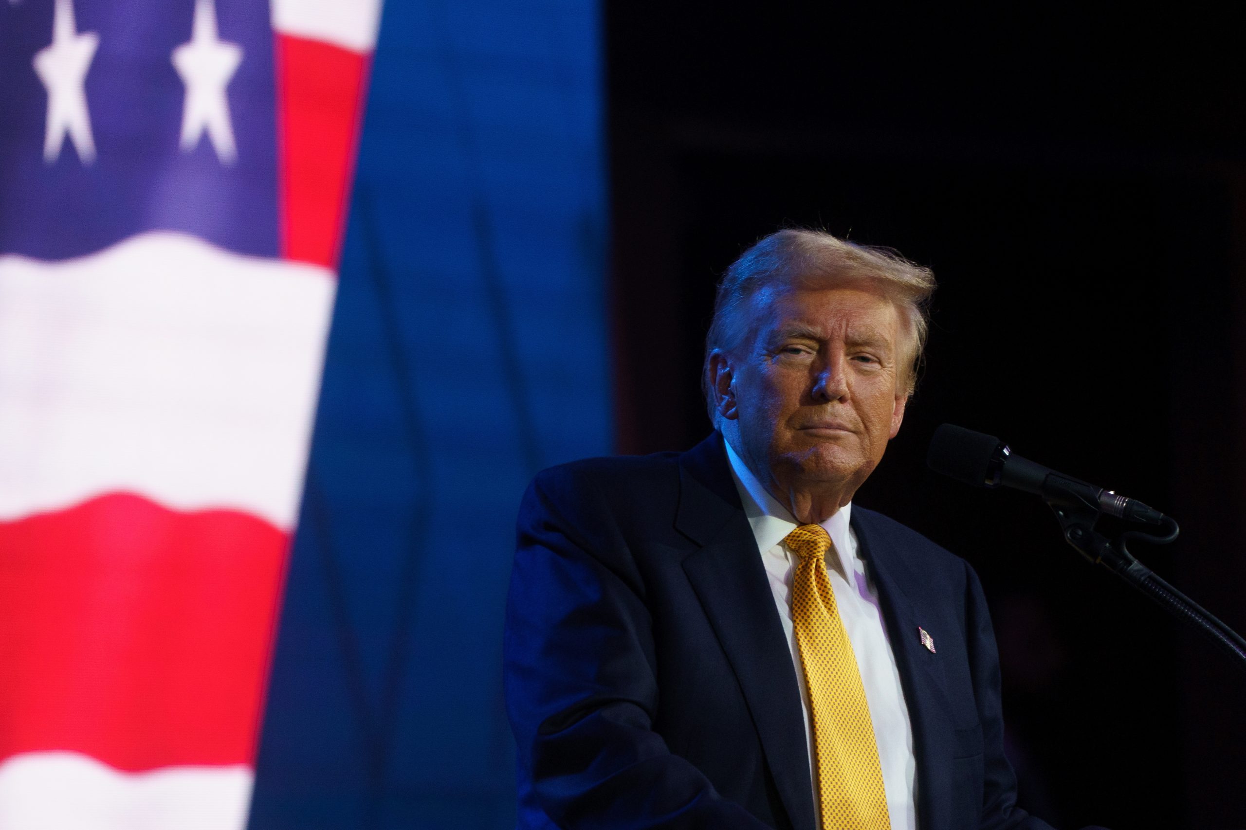Kamala bem tentou, mas Trump recusou novo debate