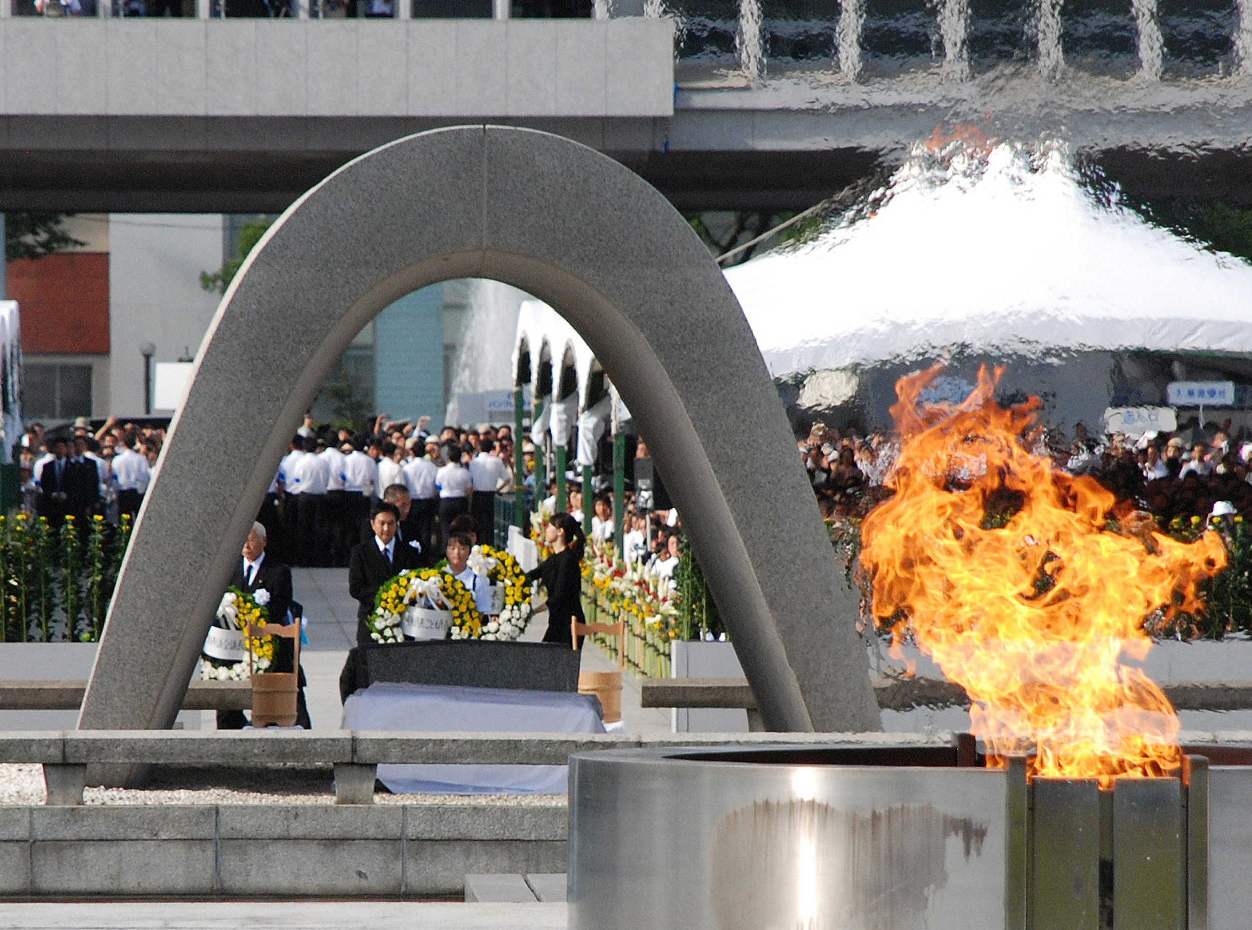 80 anos depois, Hiroshima pede ao mundo que não esqueça os horrores da bomba atómica