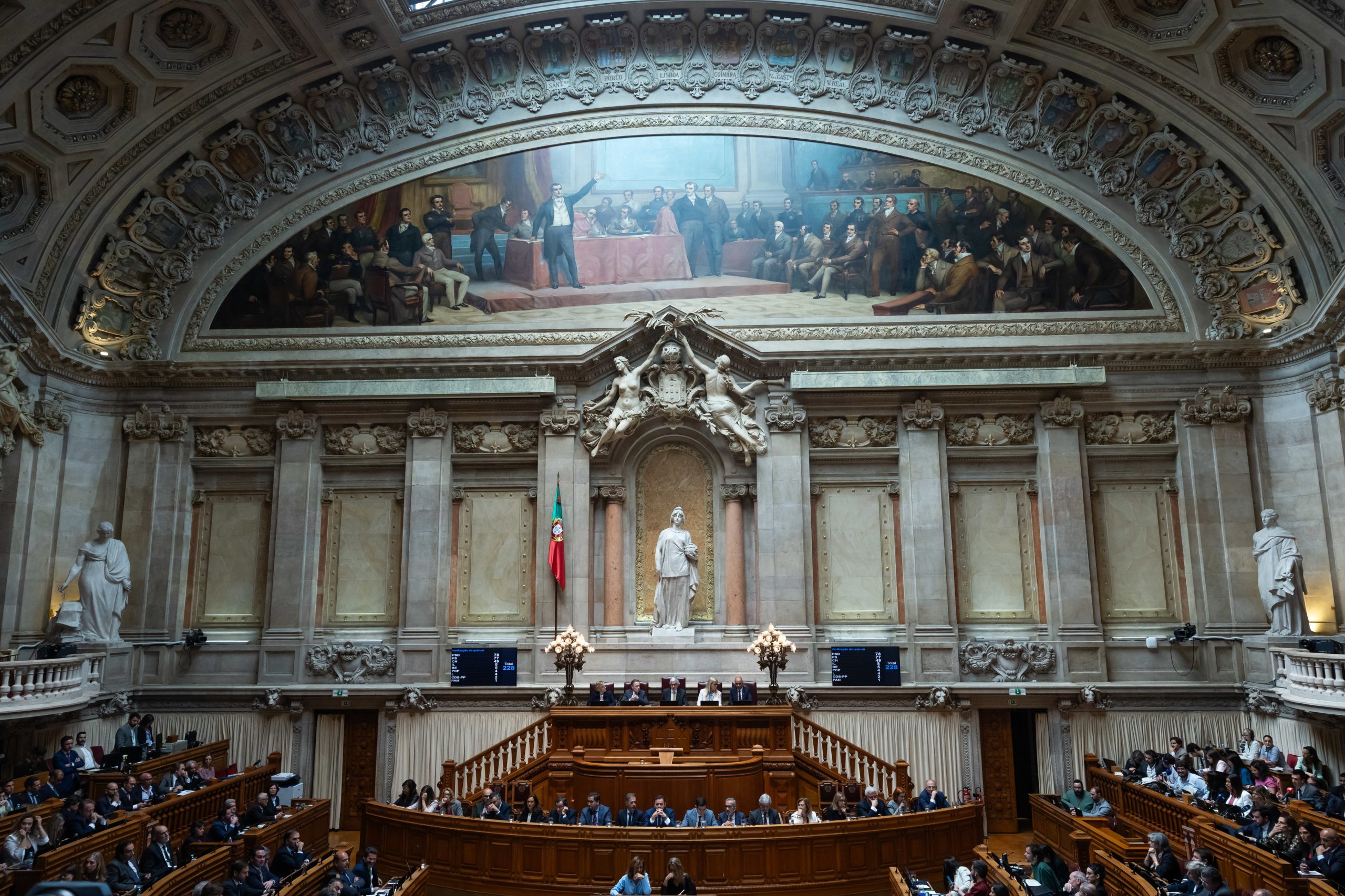 Parlamento debate hoje fim de portagens de ex-SCUT