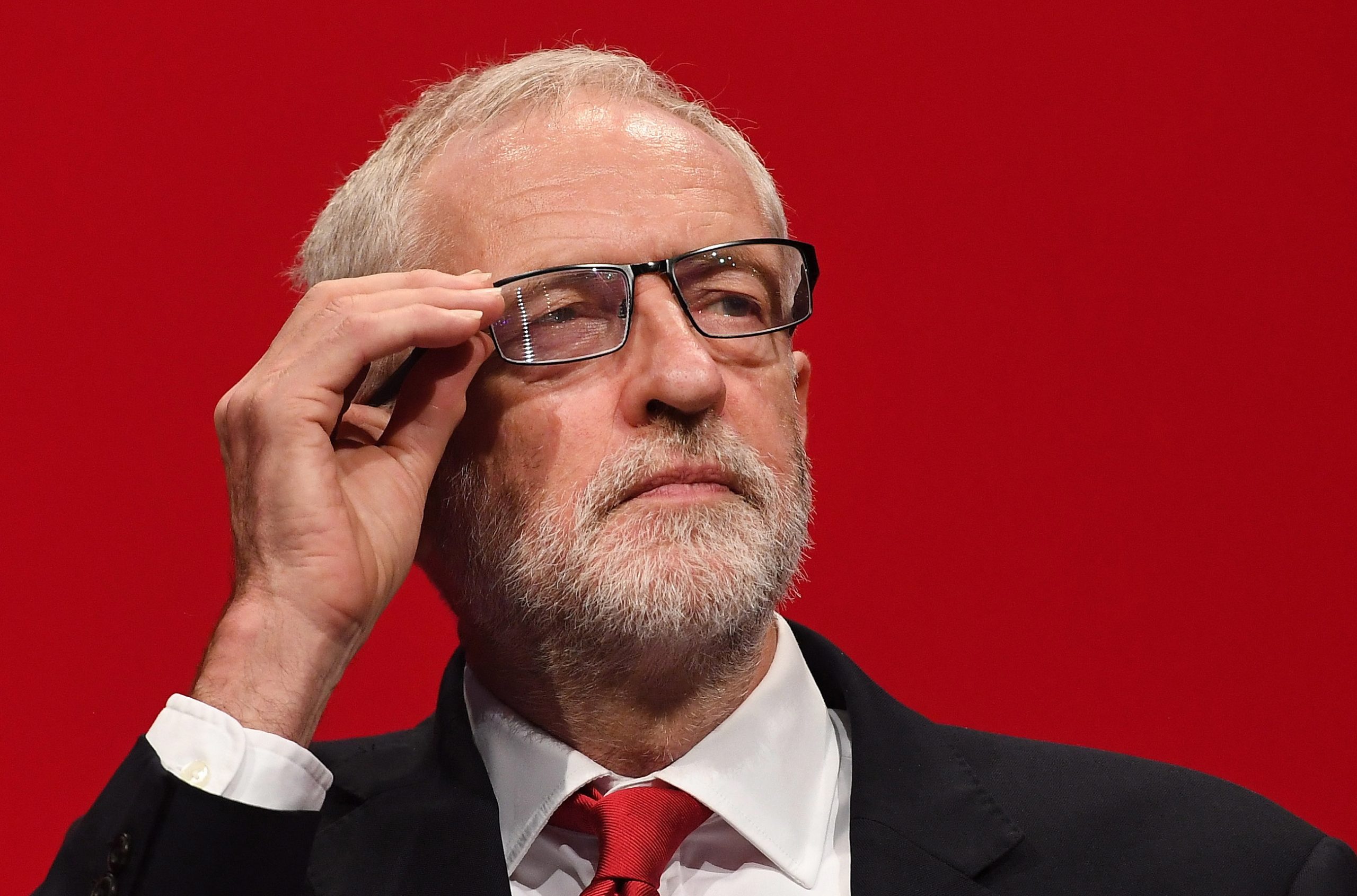 Brexit. Jeremy Corbyn diz que trabalhistas vão apoiar eleições antecipadas