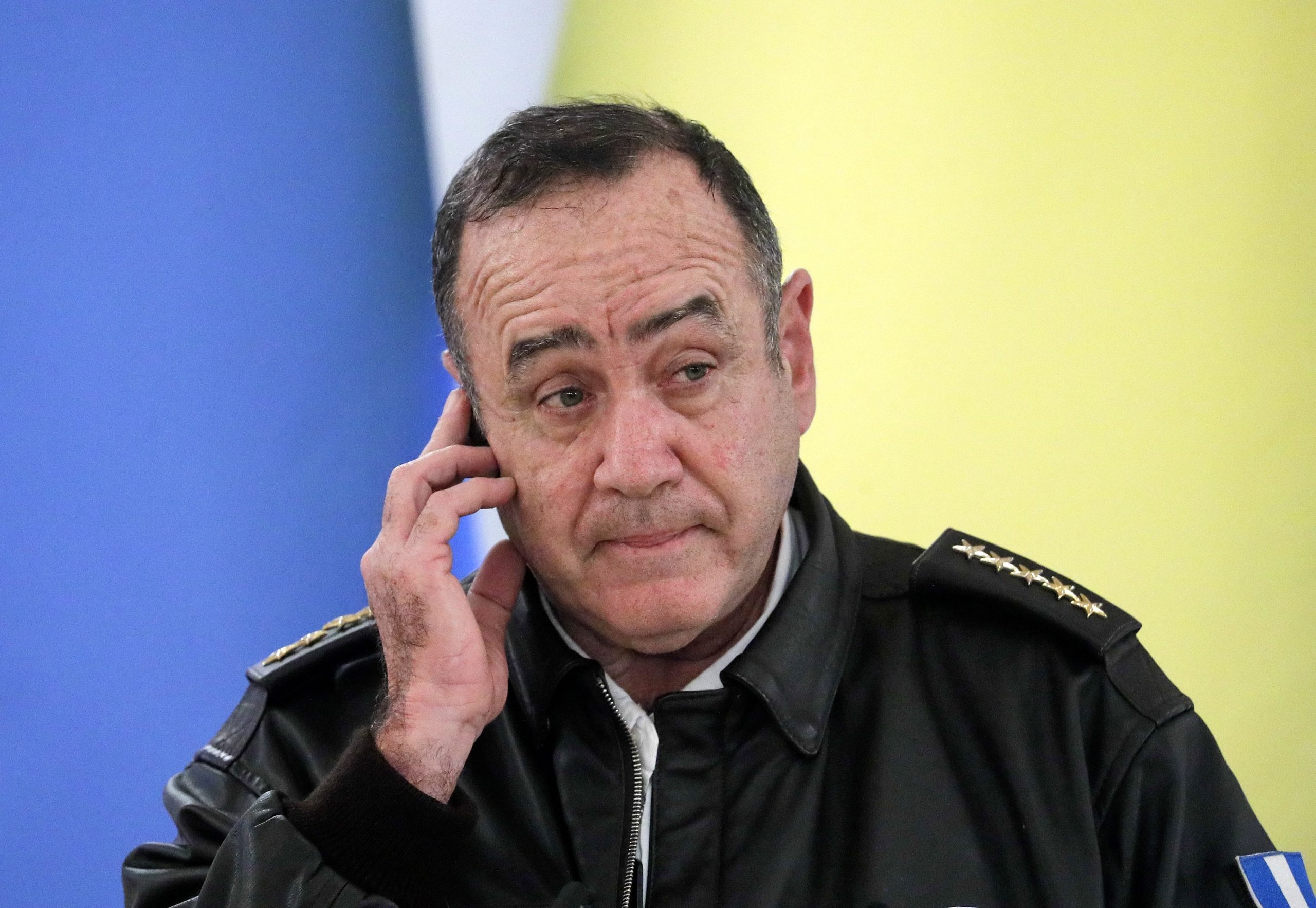 Guatemala: Presidente escapa ileso de ataque armado junto à fronteira com o México