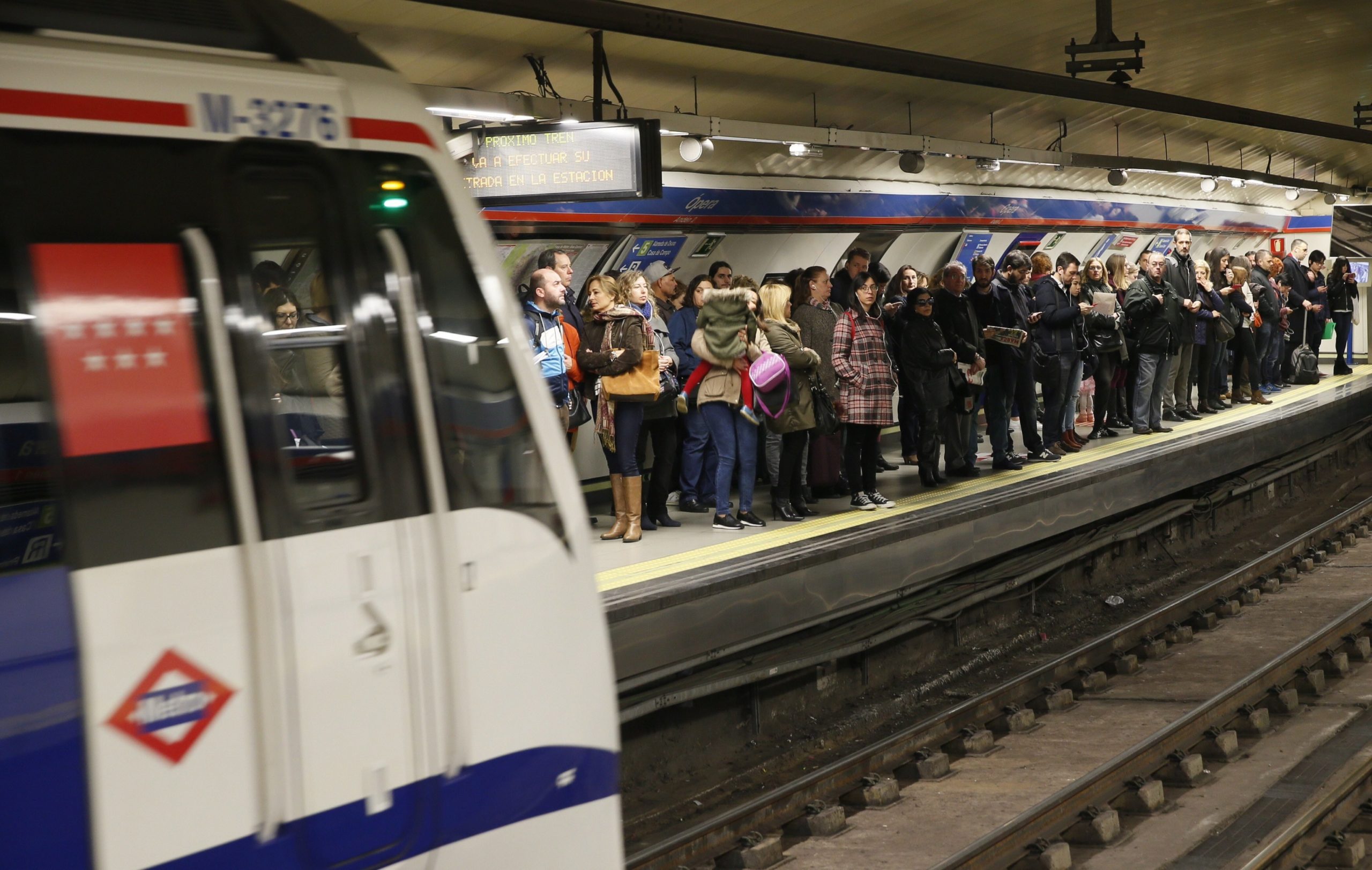 Metro de Madrid com plano para retirar amianto de 53 estações nos próximos oito anos