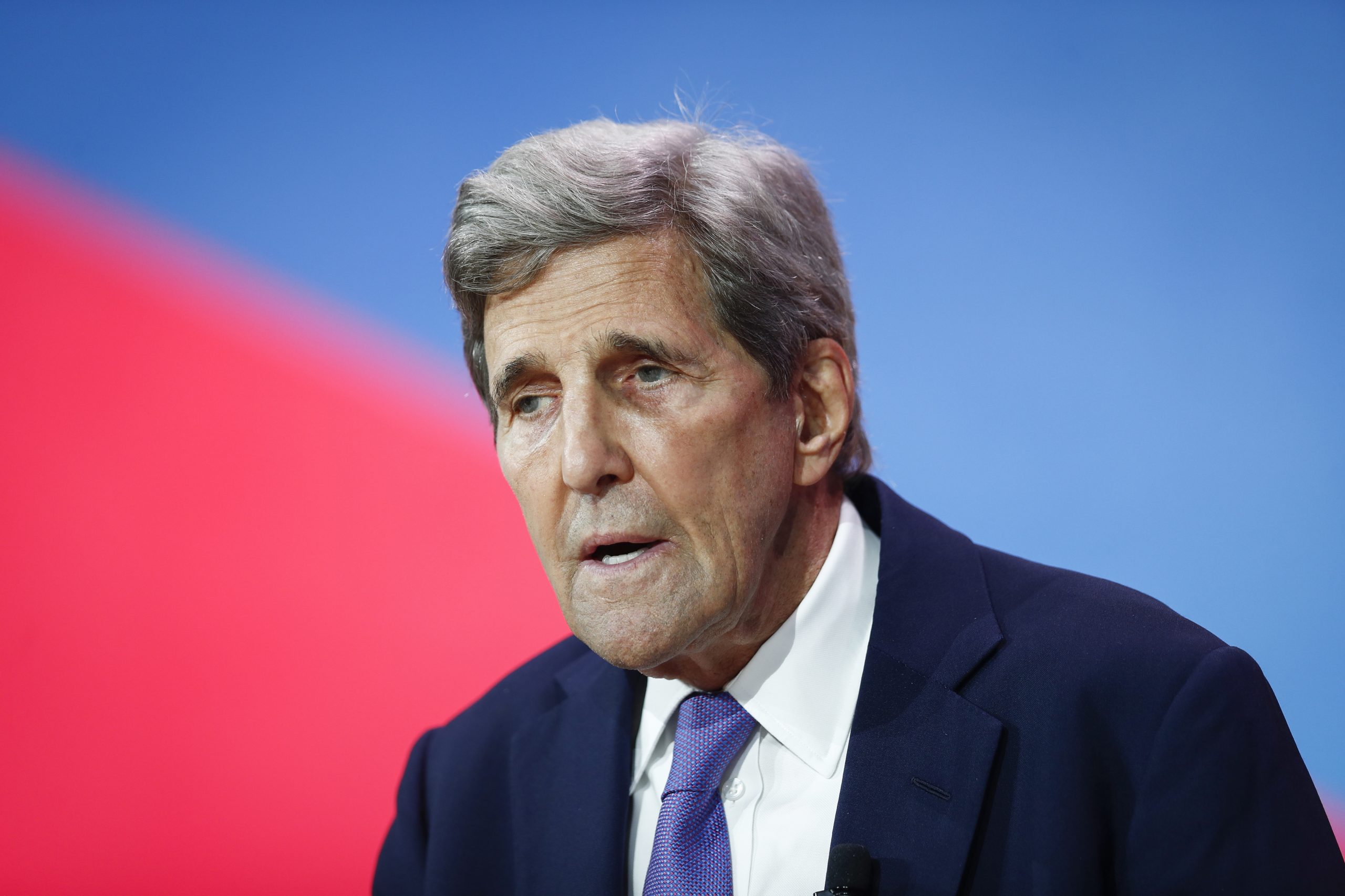 Conselho de Estado reúne-se hoje com John Kerry como convidado