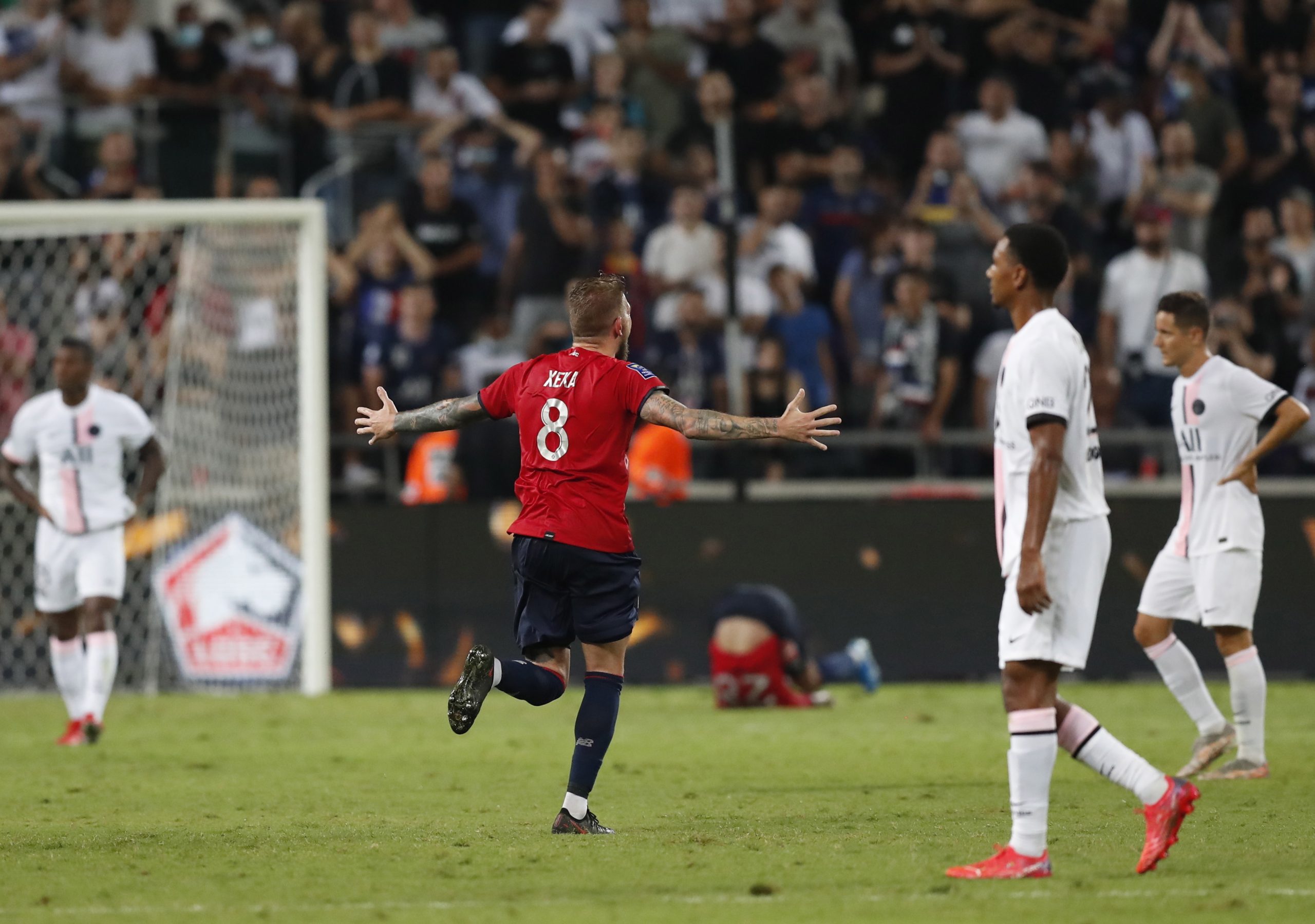 Golaço do português Xeka bate PSG e dá primeira Supertaça de França ao Lille
