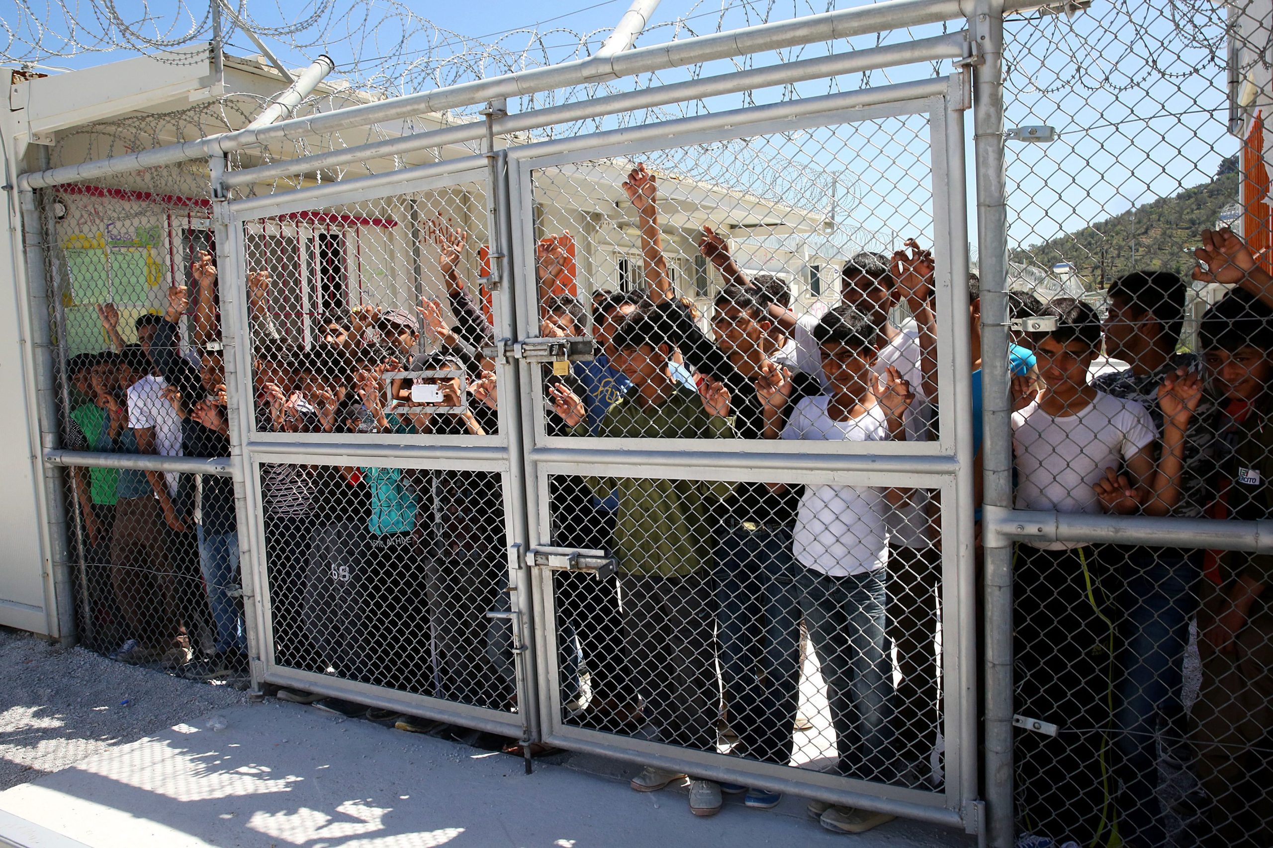 Ilha de Lesbos com novo recorde de chegada de refugiados