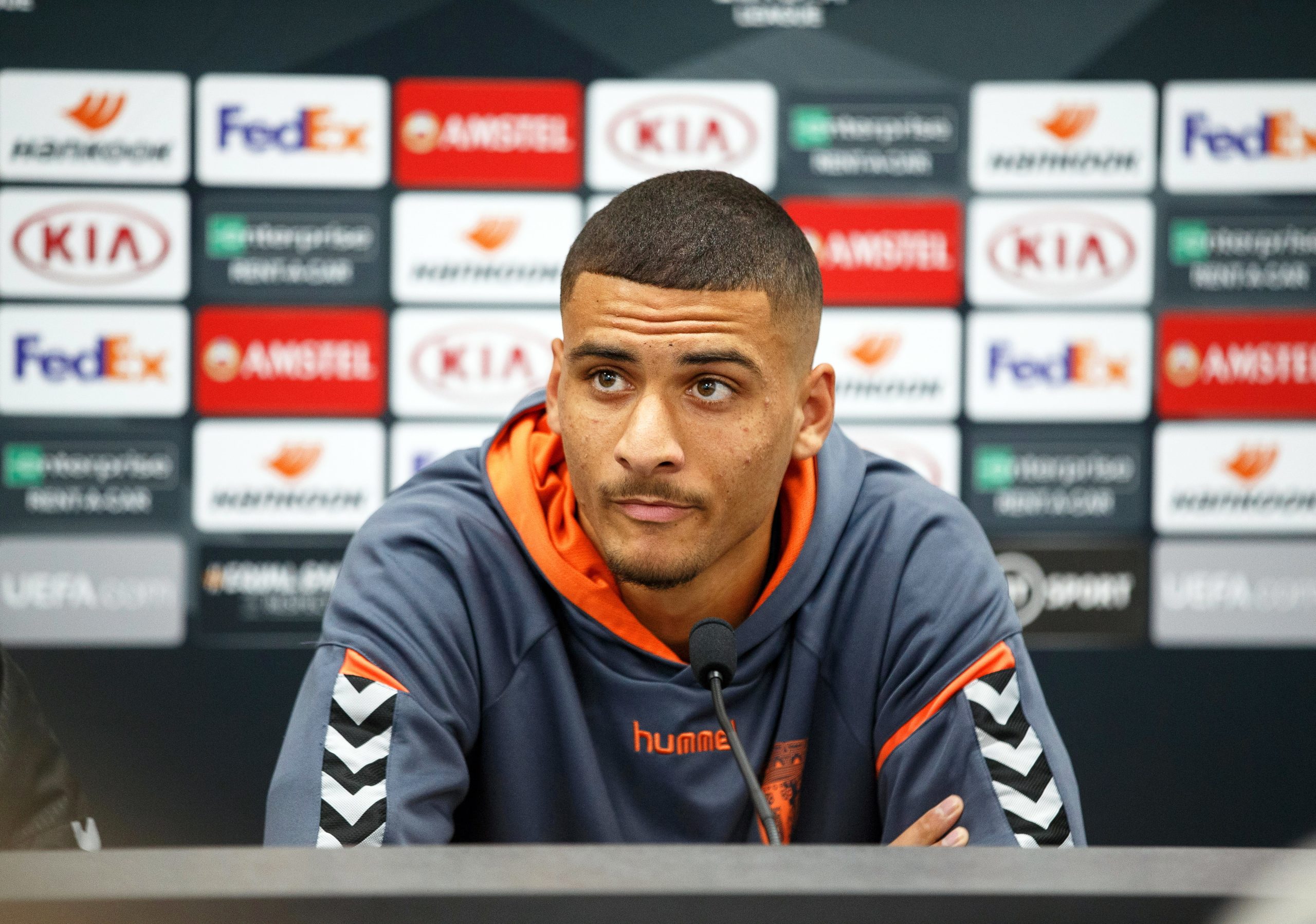 Defesa central David Carmo prolonga contrato com o Sporting de Braga até 2025