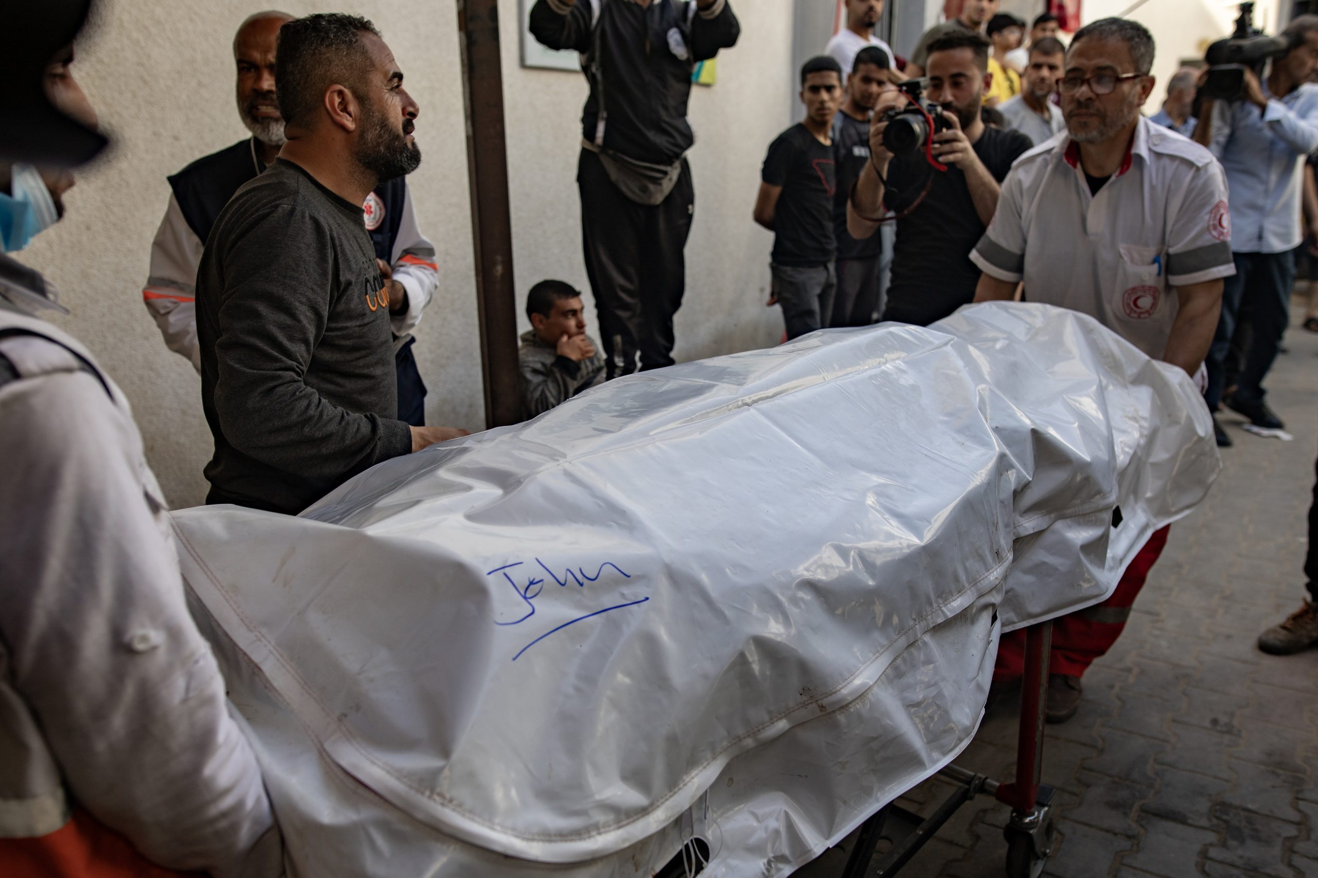 Mundo testemunha em direto “genocídio” mostrado pelas vítimas em Gaza