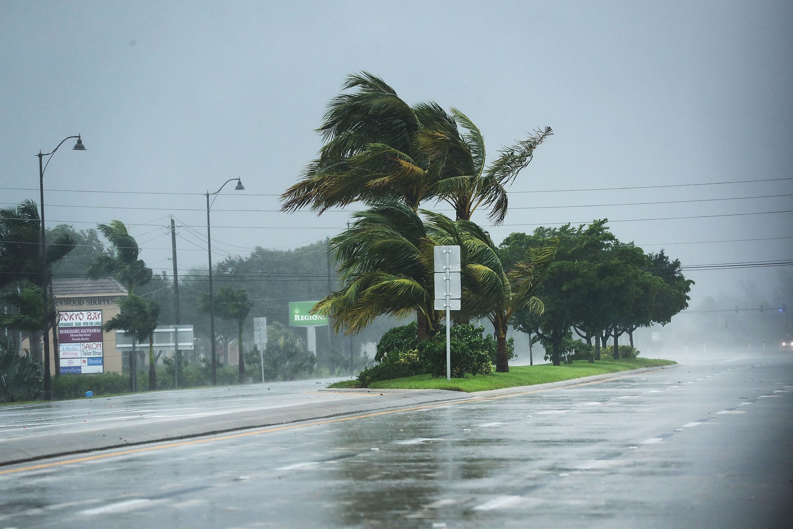 Tempestade tropical Alberto forma-se antes do início da temporada de furacões. Prevê-se que atinja a Florida e Cuba