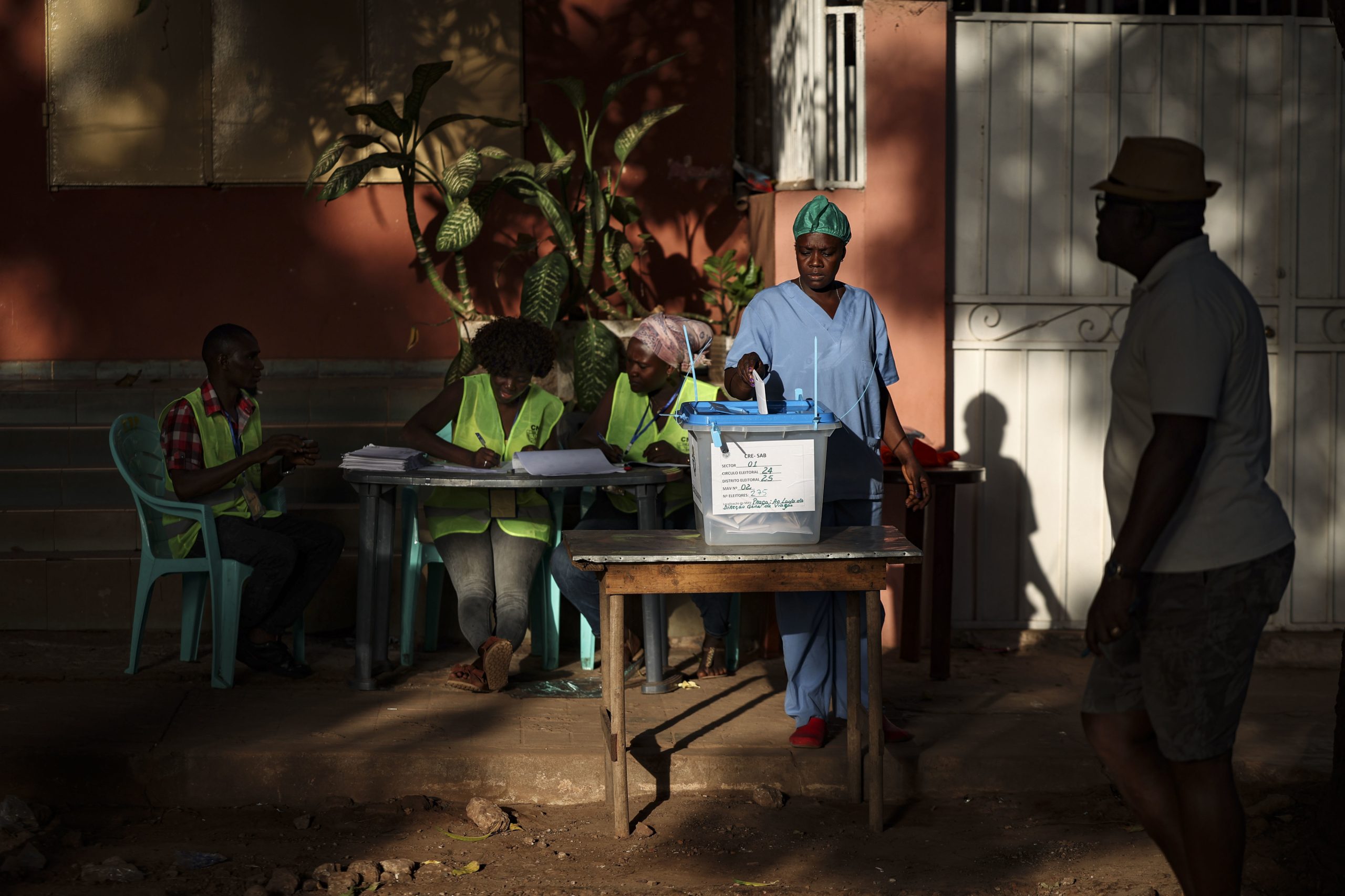 “Quem for escolhido é quem vai governar”. Presidente guineense diz que não vai admitir desordem