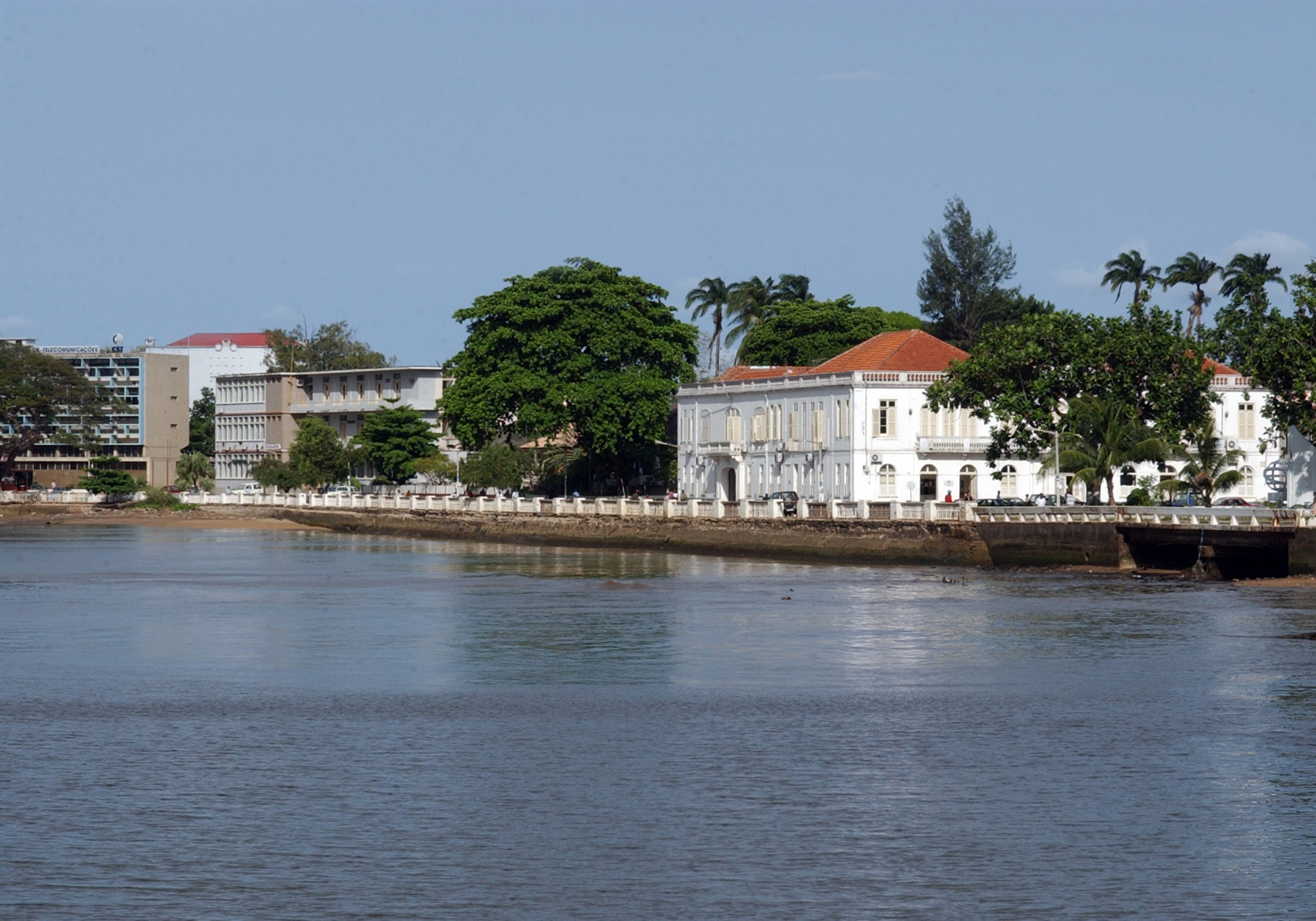 Portugal quer cooperação com São Tomé sobre segurança marítima e narcotráfico