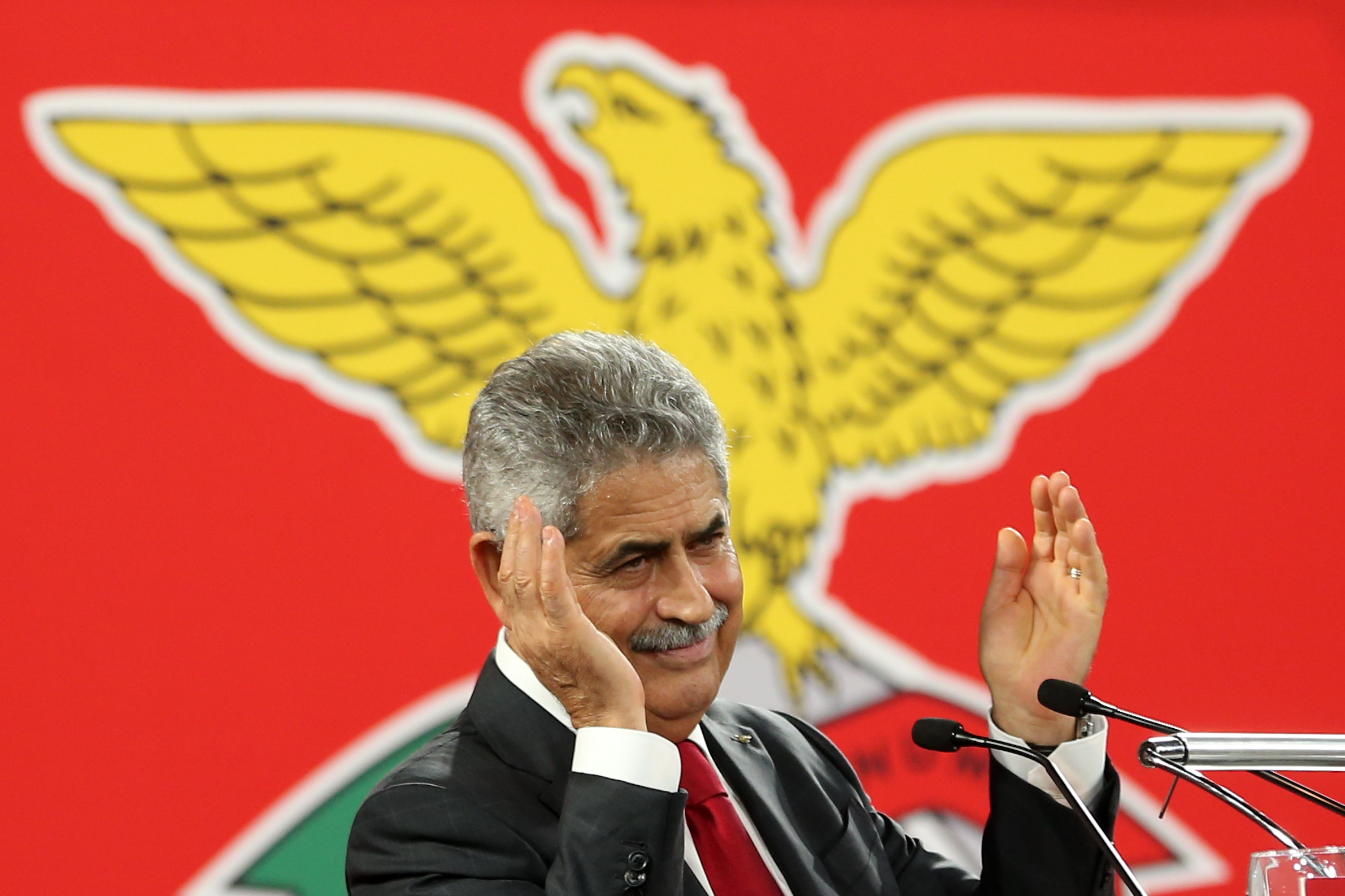 Luís Filipe Vieira: “Este ‘tetra’ já ninguém nos tira. O ‘tetra’ fica-nos bem”
