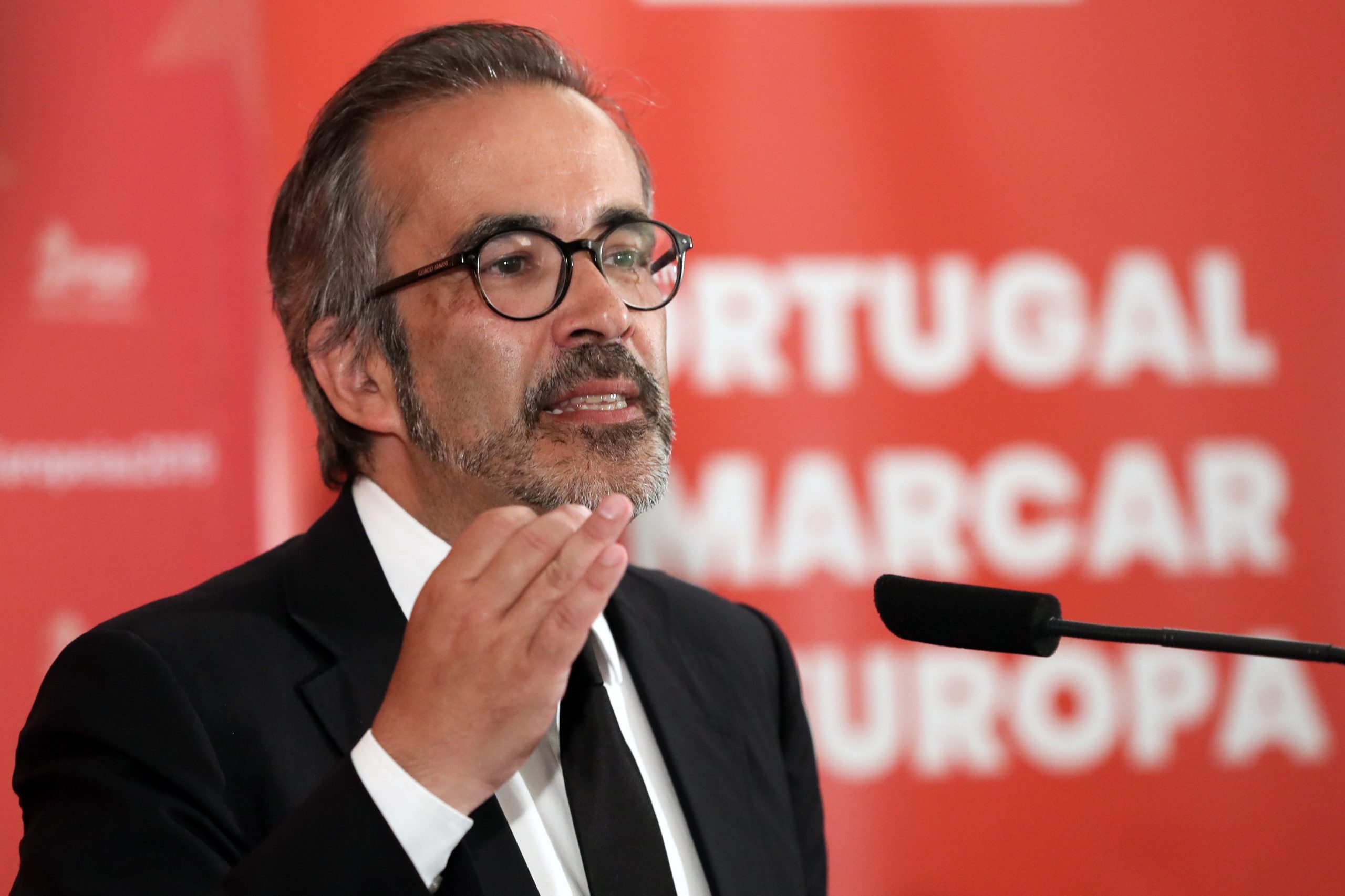 Paulo Rangel acusa Costa de instrumentalizar o Governo durante a campanha