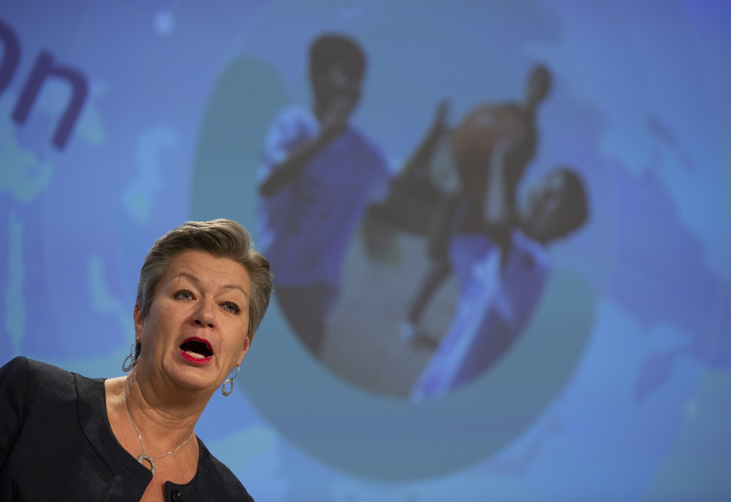 “Temos de garantir que não haverá mais nenhum Moria”, diz comissária europeia dos Assuntos Internos