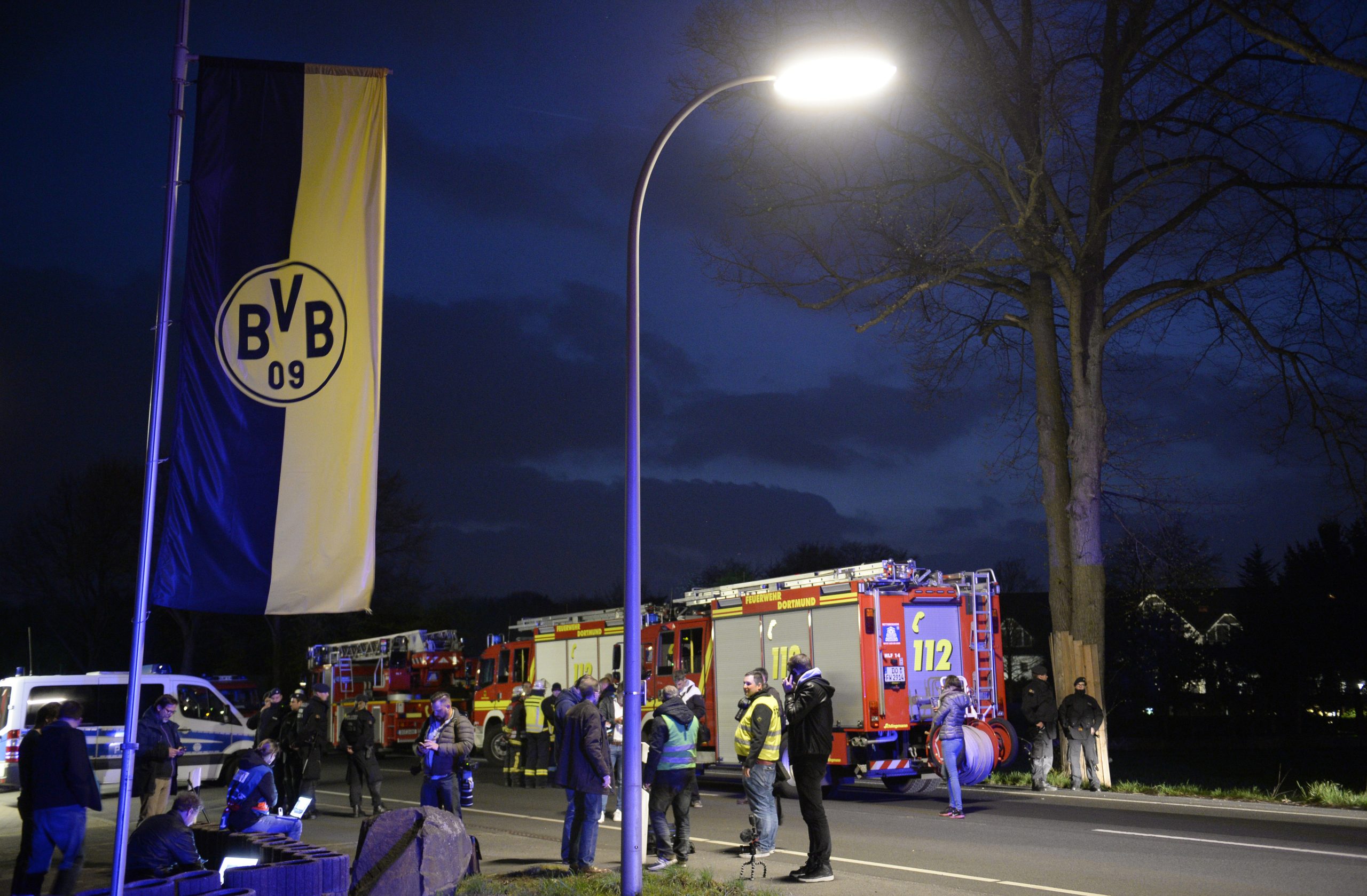 Presidente do Bayern Munique mostra-se solidário com rivais do Dortmund