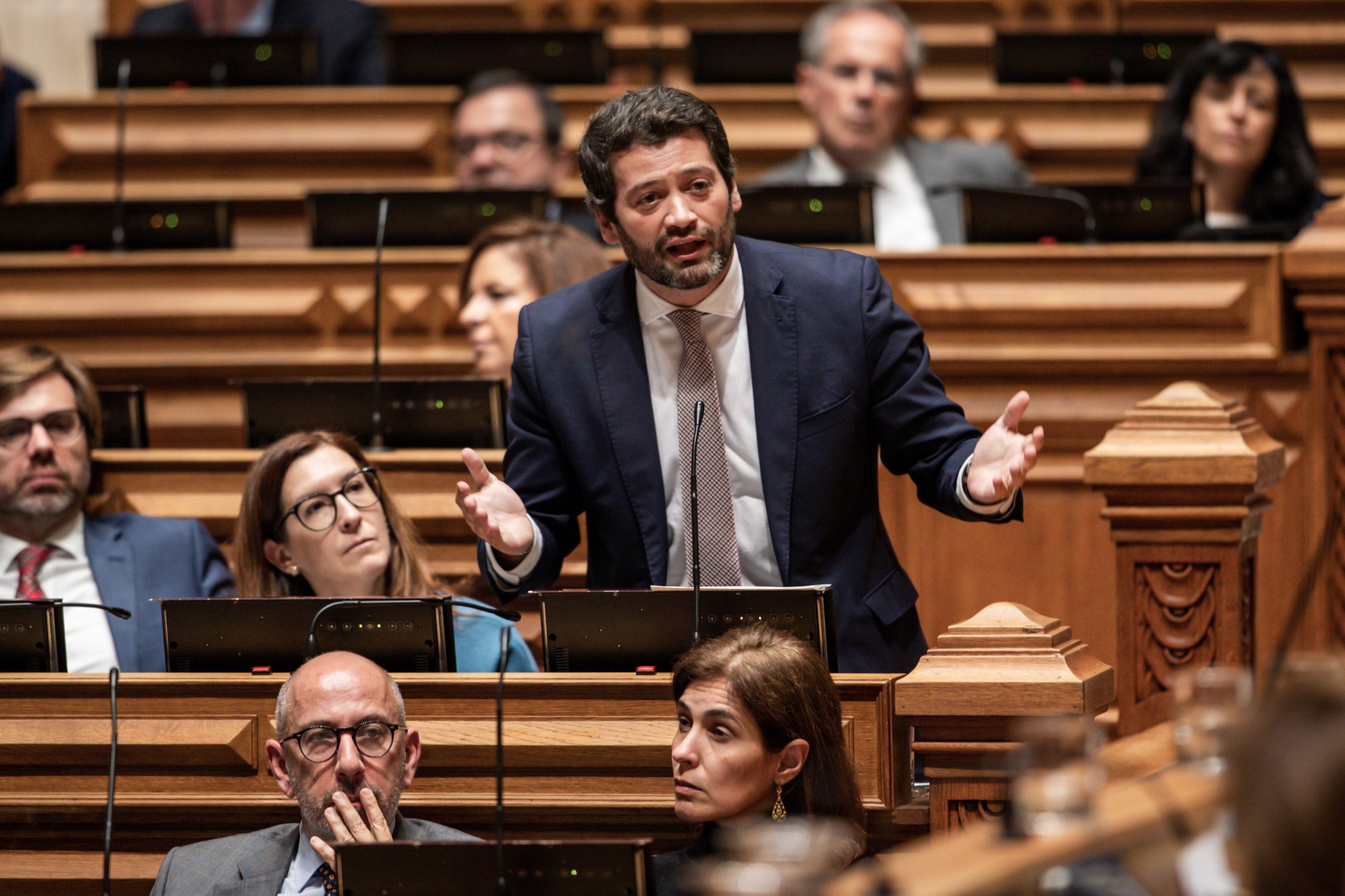 Ventura perguntou sobre o futuro de Centeno. Costa, entre “trivelas”, disse que “não deixará de ser ouvido”