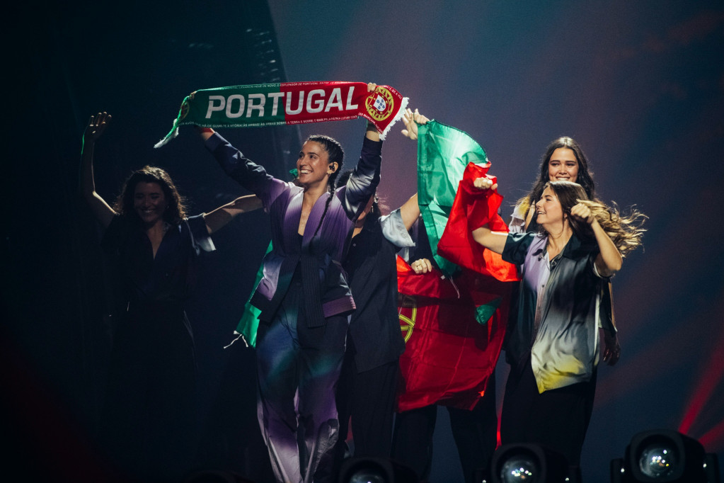“MARO-VILHOSA”. Recorde aqui a atuação de Portugal na final da Eurovisão
