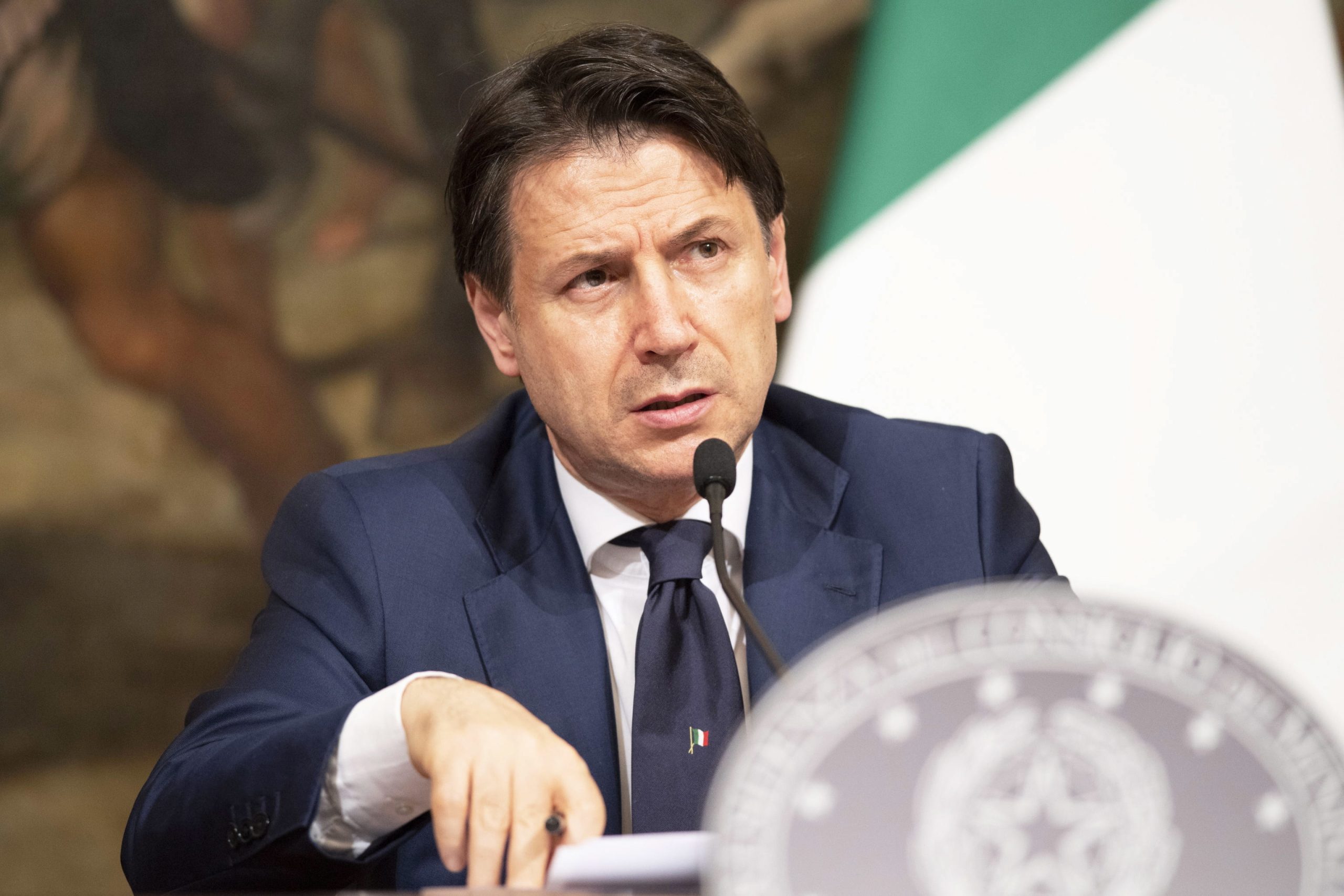 Covid-19: Procuradores interrogam PM italiano por atraso no isolamento de duas cidades