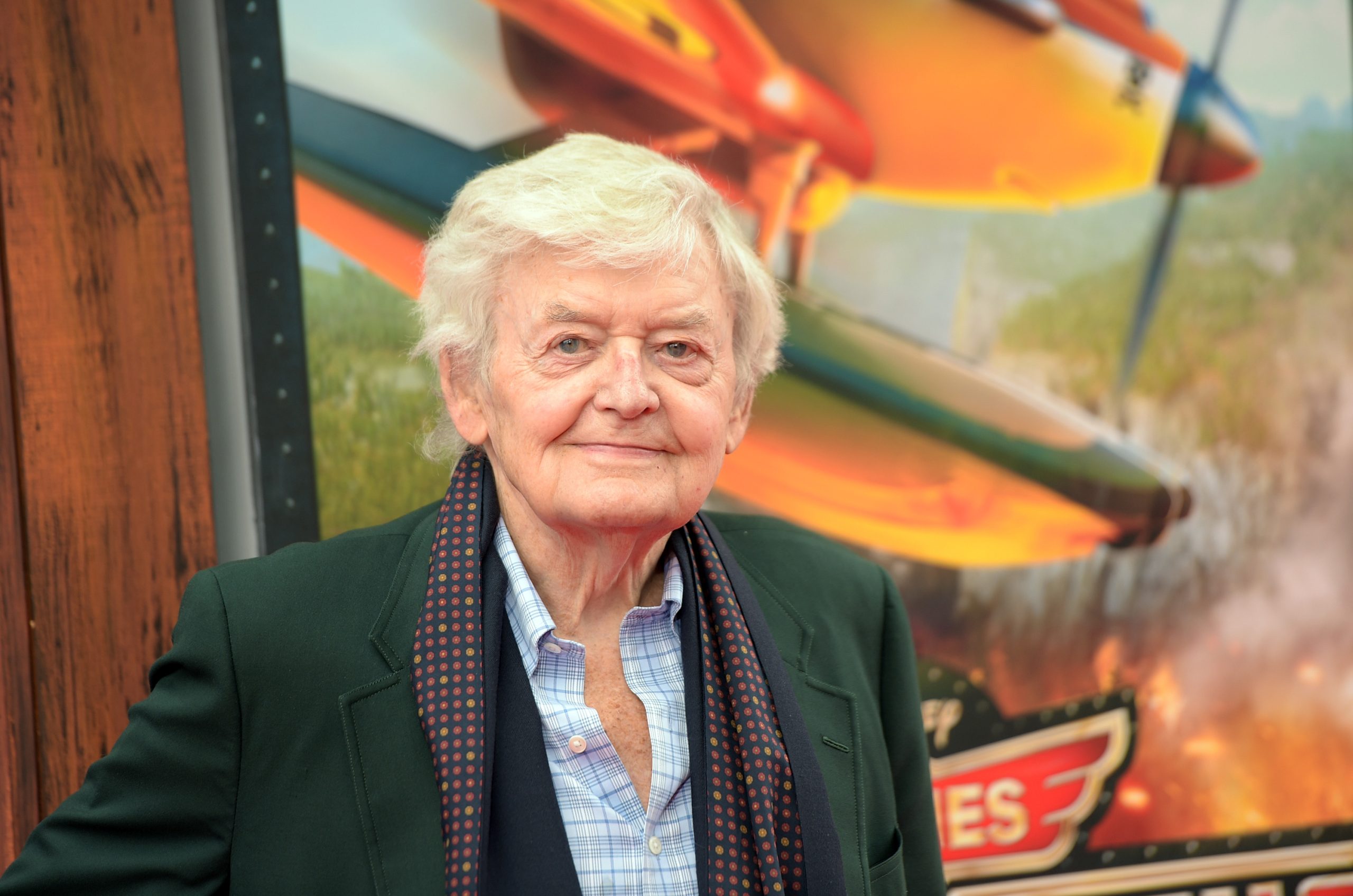 Morreu o ator norte-americano Hal Holbrook, “Garganta Funda” em “Os Homens do Presidente”