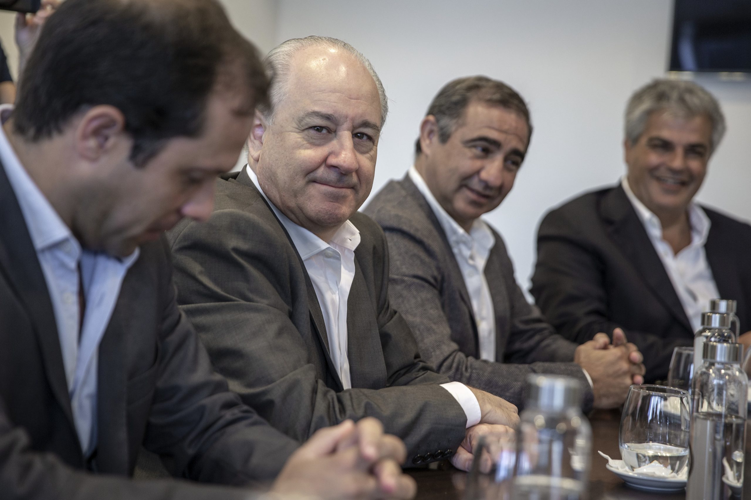 Eleições. Erasmus interior é “boa medida” que já o PSD já defendia, lembra Rui Rio