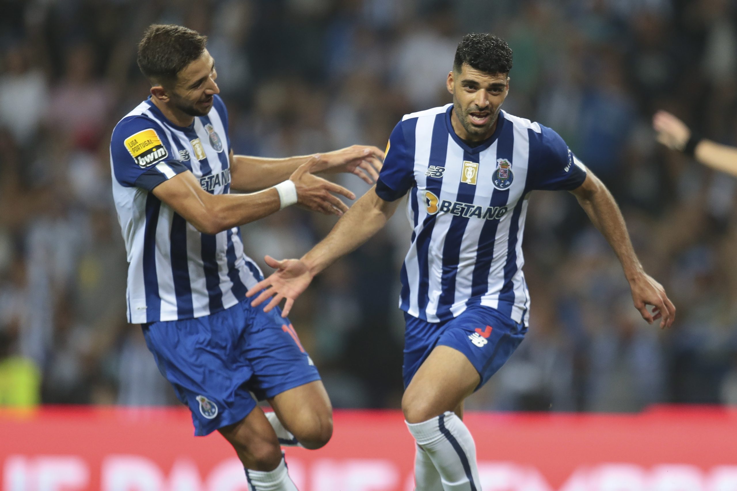 Médio Marko Grujic reclama “direito a sonhar” do FC Porto com Inter Milão