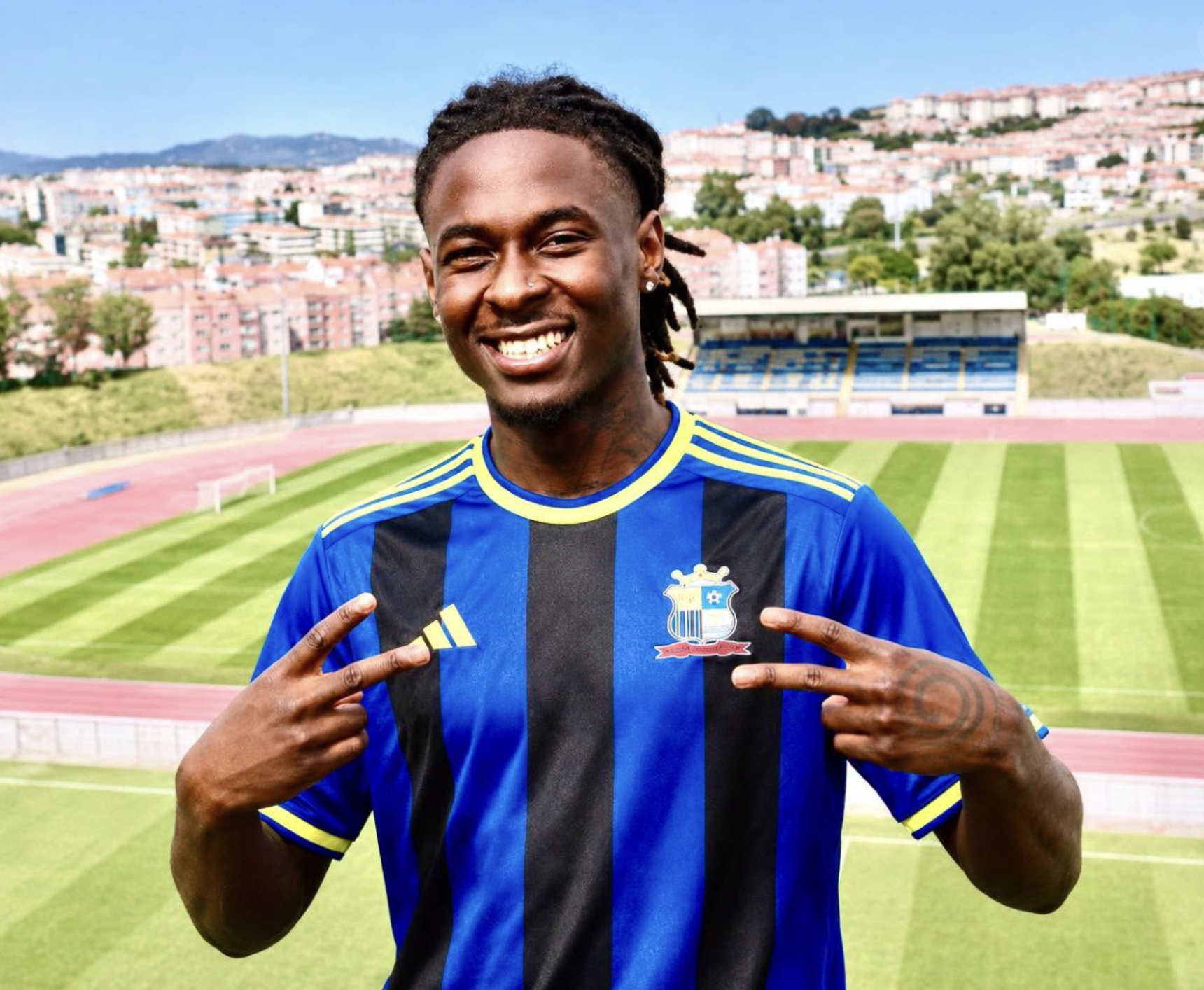 Jogador do Real Sport Clube morre durante jogo particular. Quevin Castro tinha 25 anos