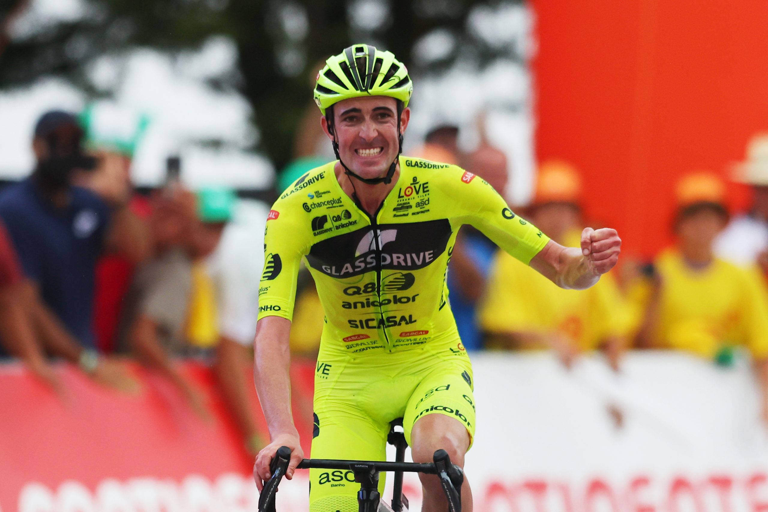 Whelan vence na Senhora da Graça e Stüssi defende amarela na Volta a Portugal