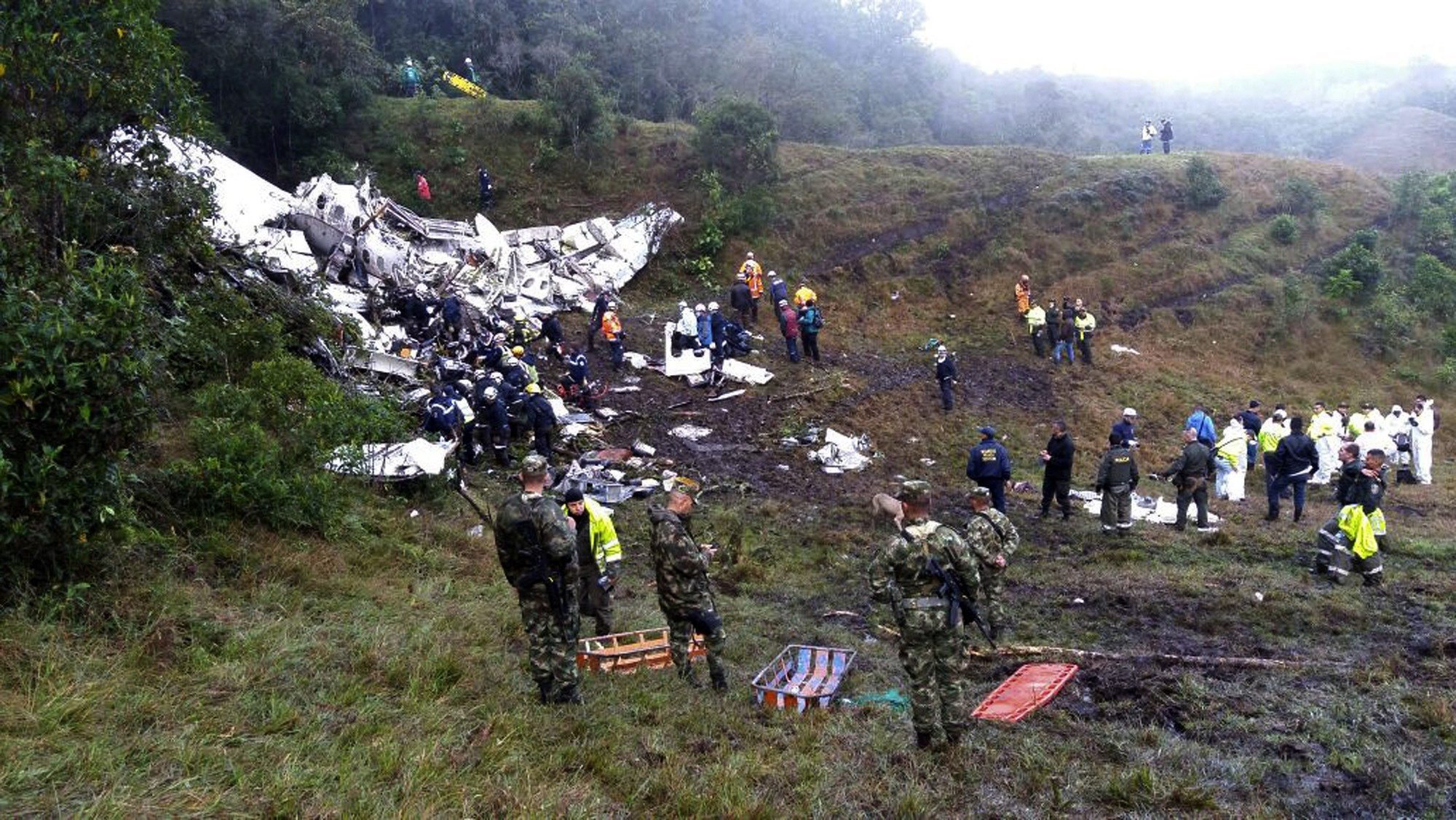 Piloto do avião do Chapecoense não tinha horas de voo para aviação comercial