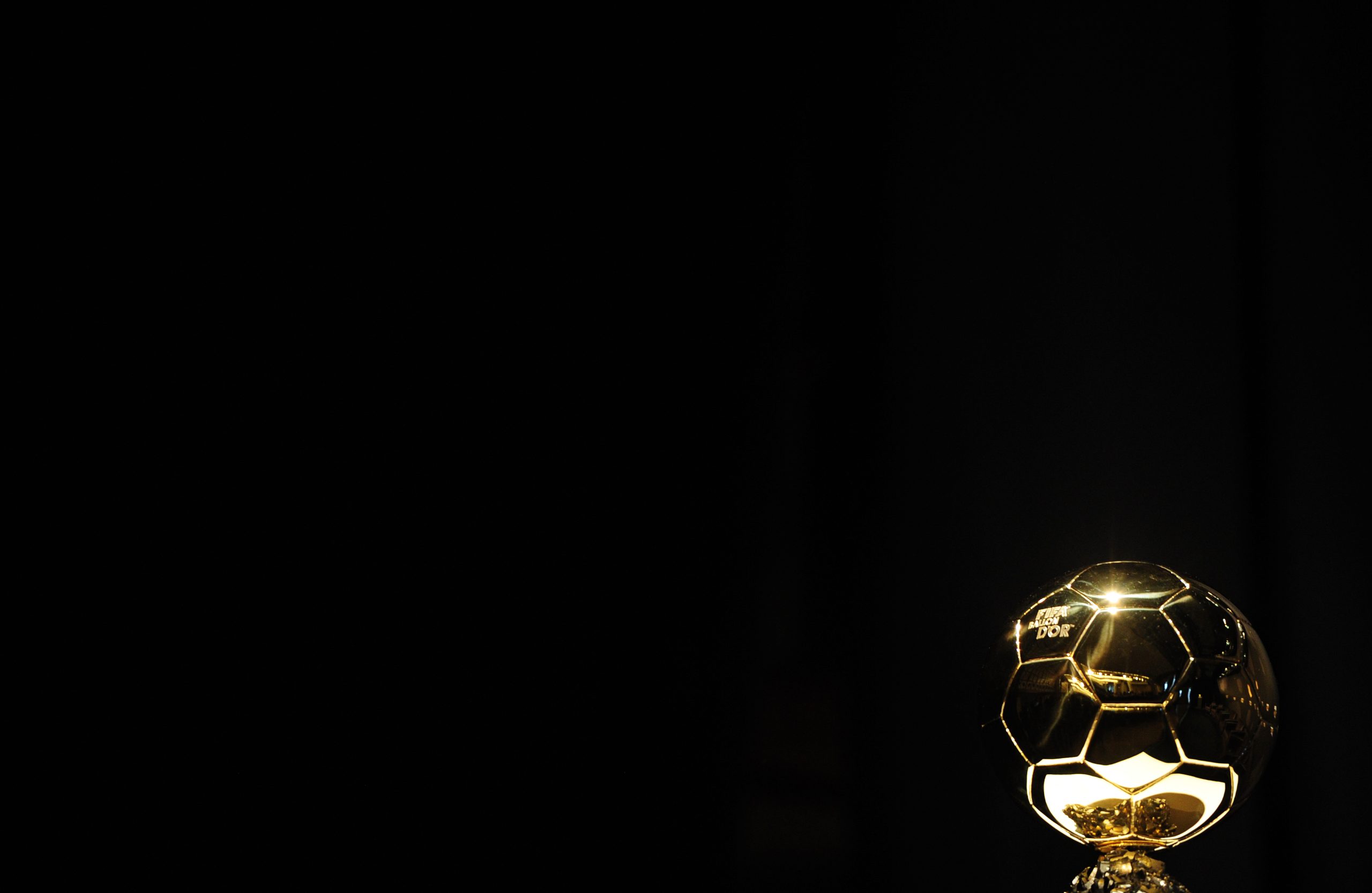 Bola de Ouro: irá para Modric, para Ronaldo ou para um campeão do mundo?