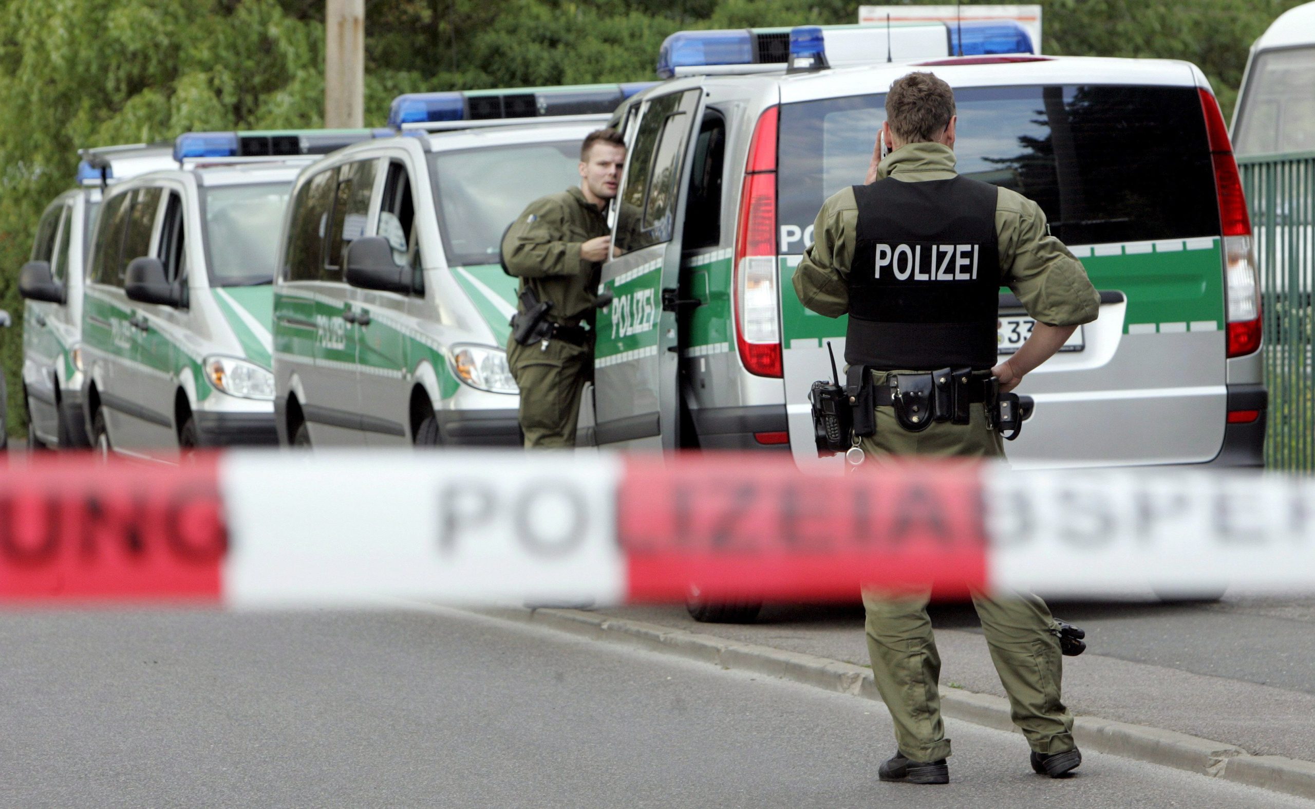 Explosão fecha estação ferroviária em Augsburg. Encontrados dois objetos suspeitos