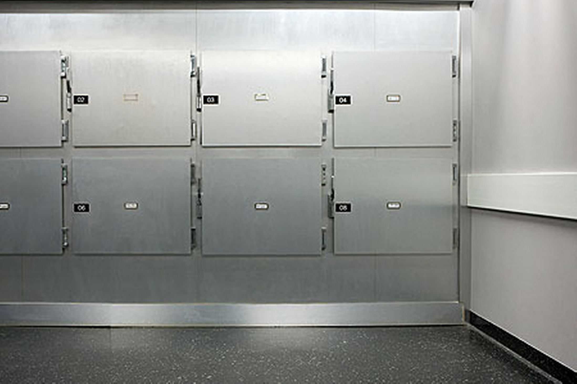Hospital de Glasgow crema corpo errado após troca na morgue