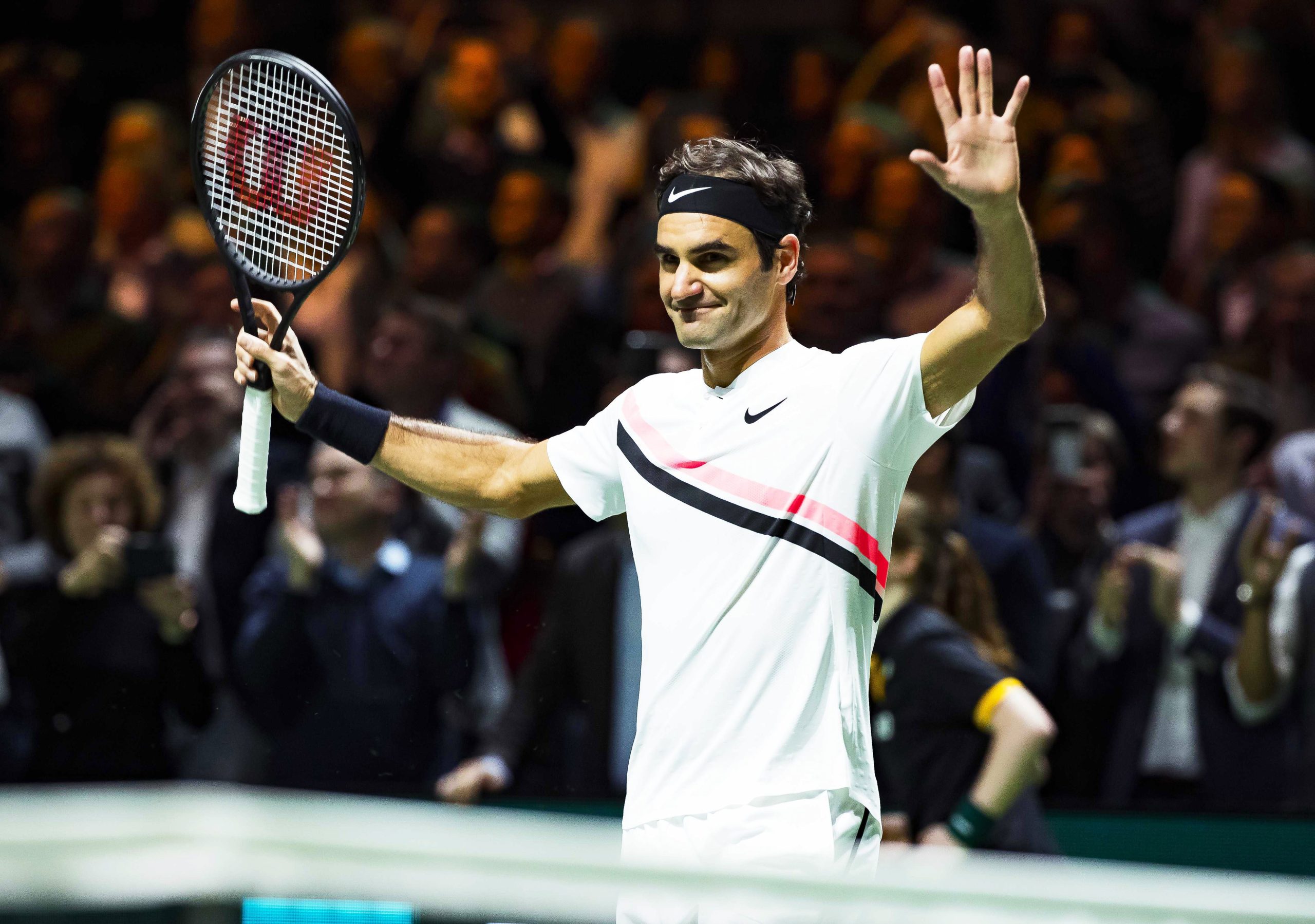 Roger Federer vence Grigor Dimitrov na final do torneio de ténis de Roterdão