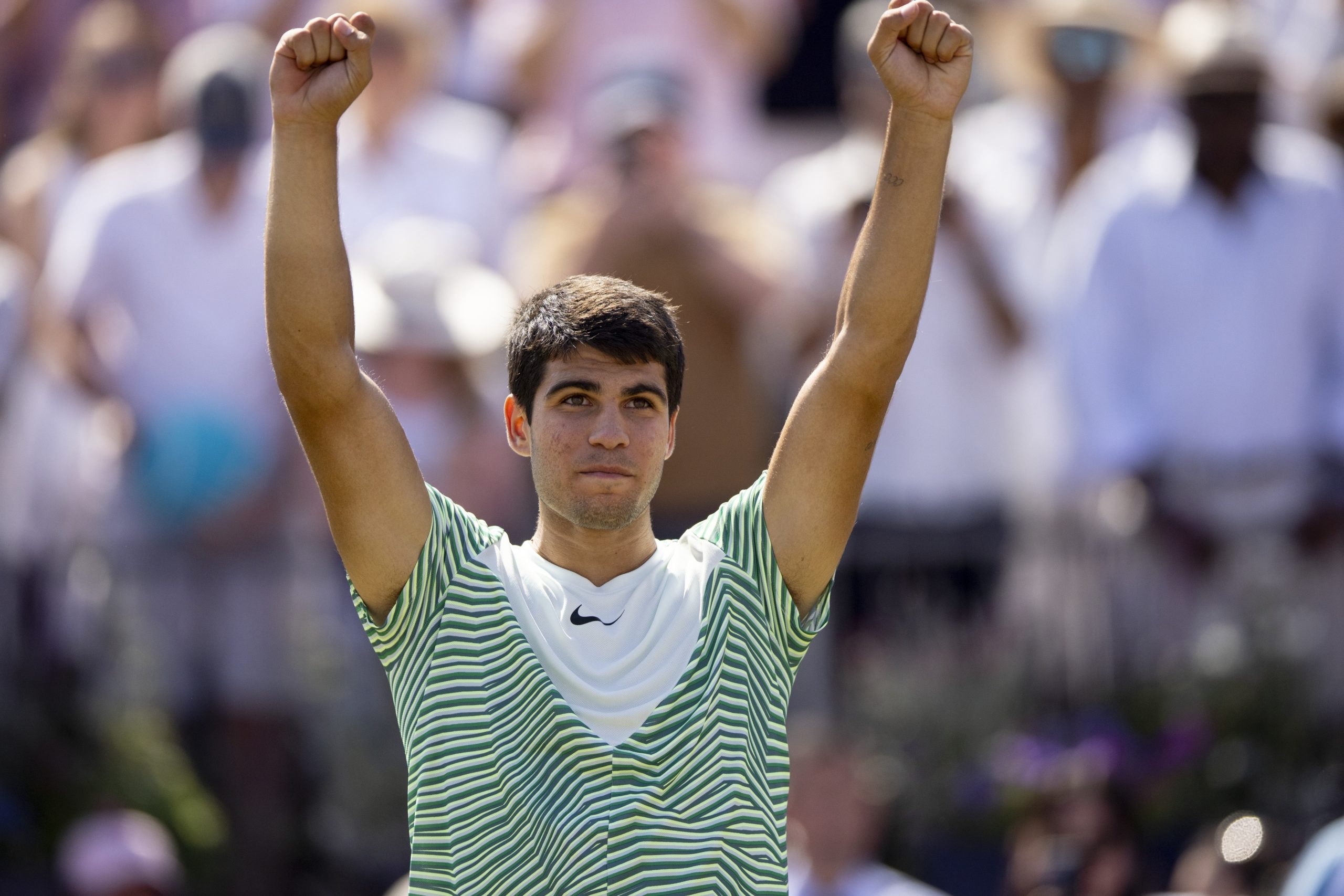 Alcaraz desaloja Djokovic da liderança do ranking mundial de ténis