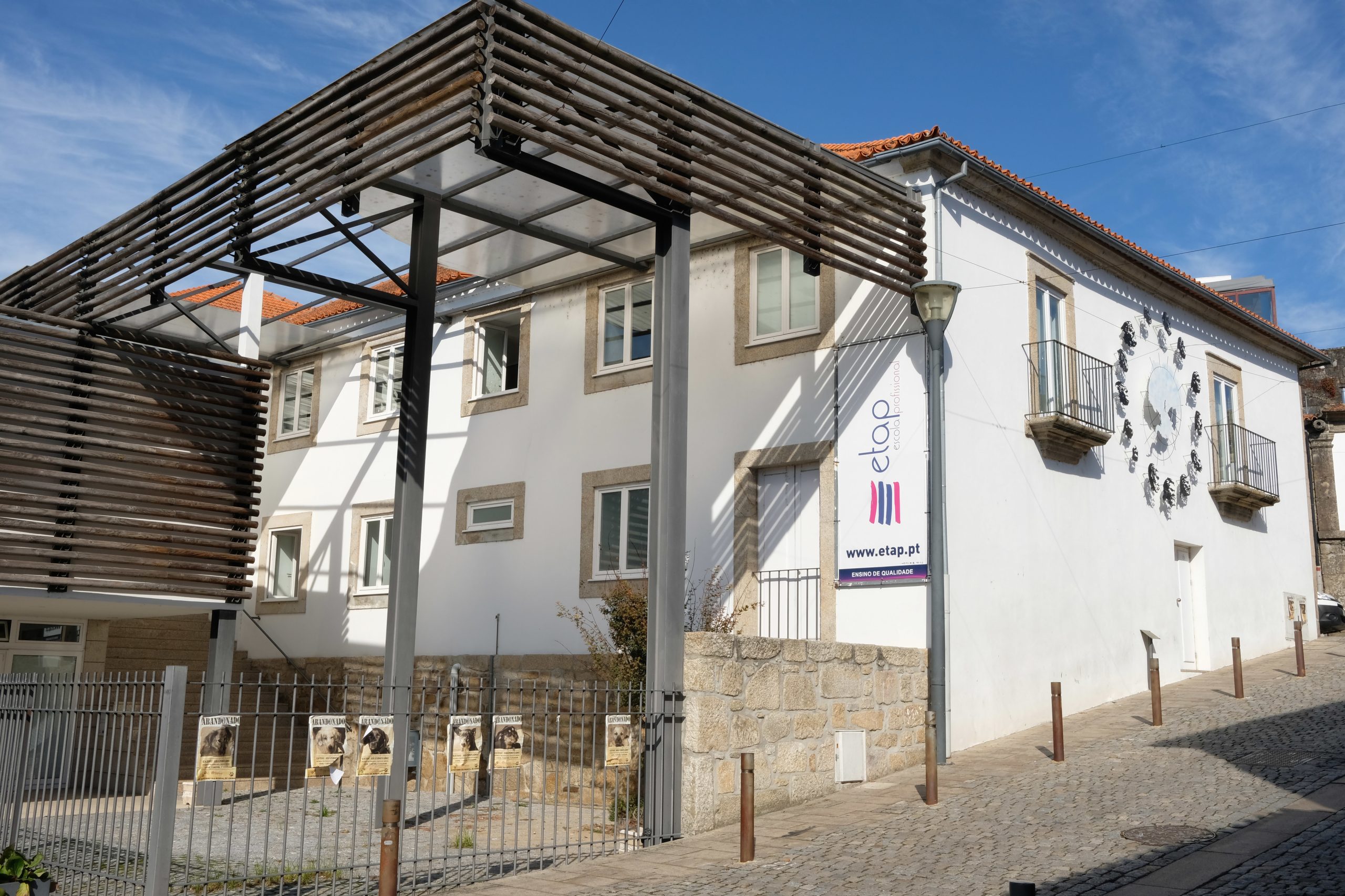 Exames: Um quarto das escolas profissionais consegue taxa de sucesso acima do esperado