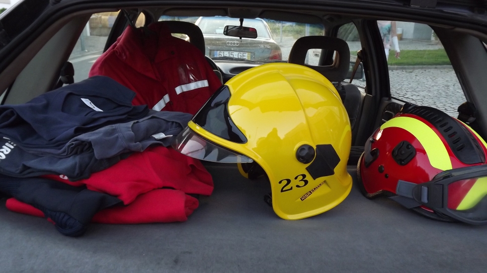 CDOS garante que bombeiros do Algarve estão a reportar à Proteção Civil