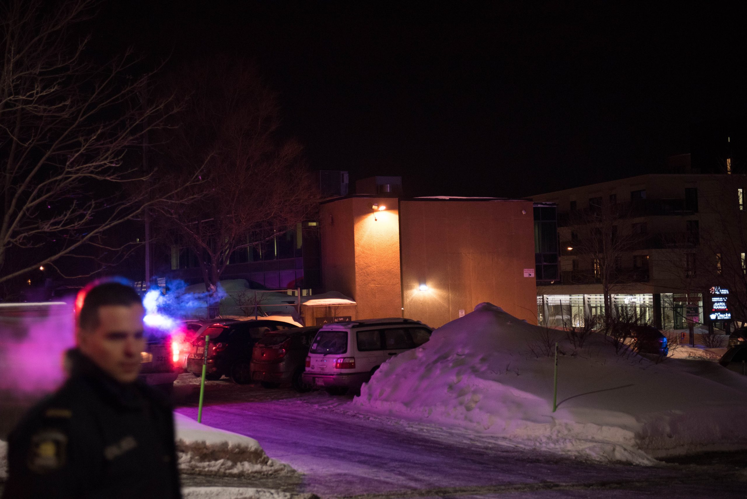 Ataque a mesquita no Quebec: como se passa de incidentes isolados a terrorismo