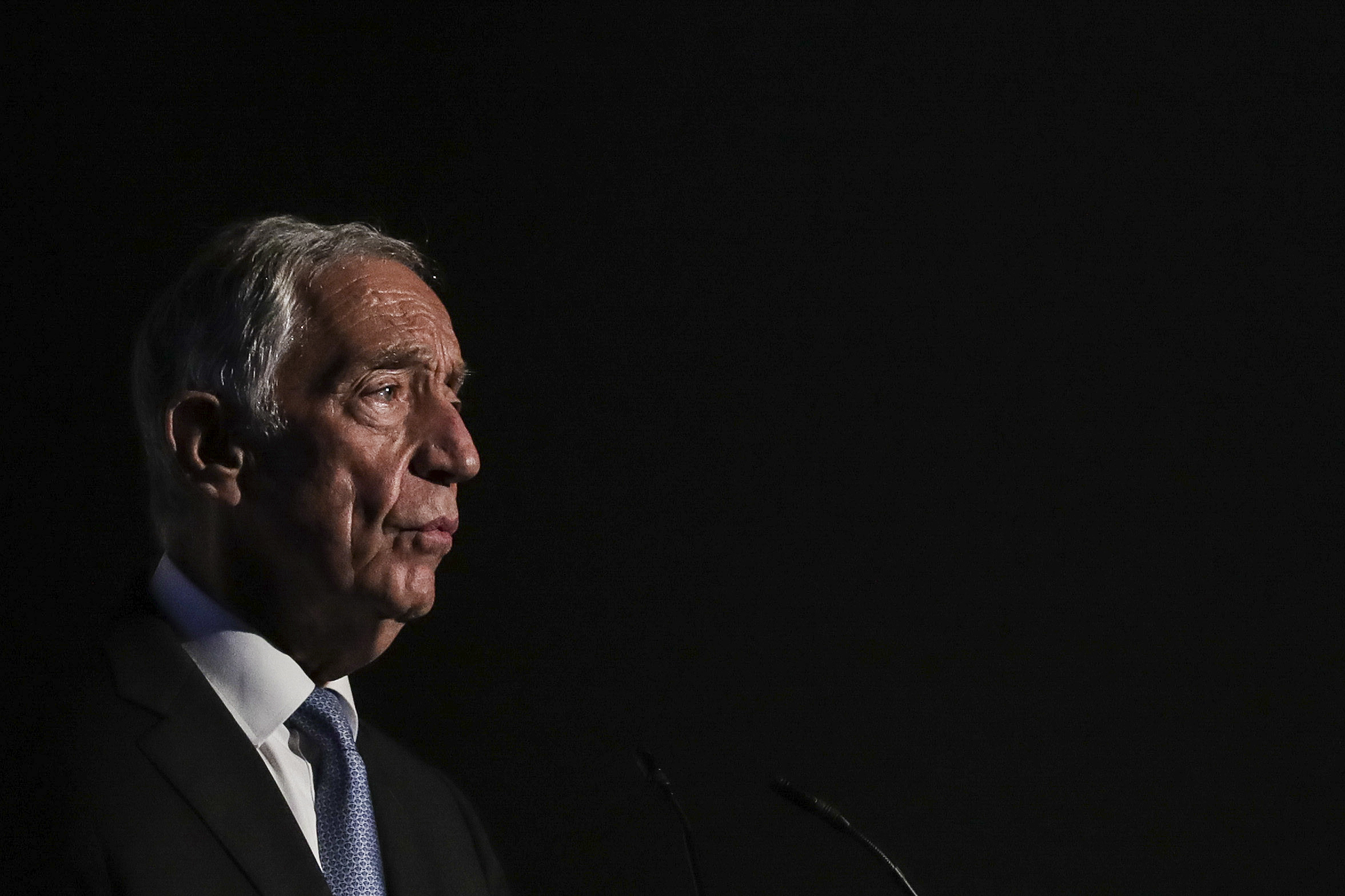 Marcelo agradece a especialistas, a Marta Temido e Graça Freitas: “Foi um esforço de equipa muito complexo, difícil, aturado, devotado e importante”