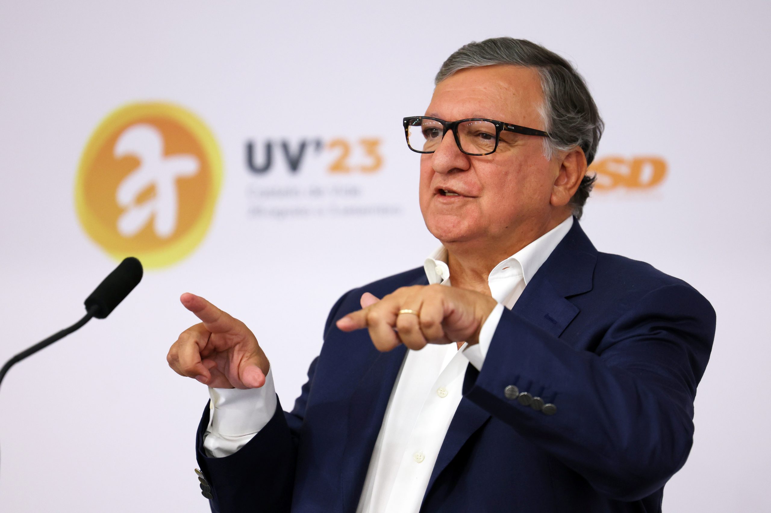 Durão Barroso diz que europeias devem ser “prioridade imediata” do PSD