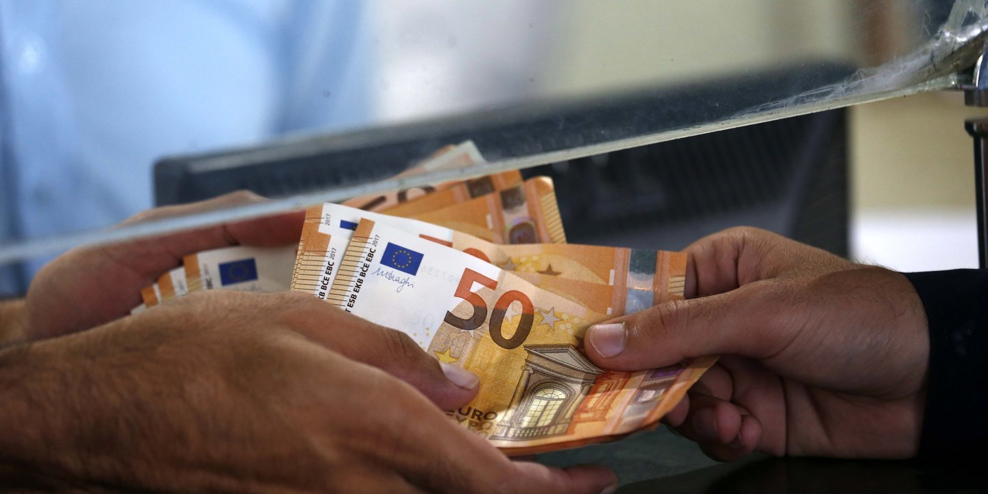 Depósitos familiares registam maior descida desde 1980. As poupanças já caem há cinco meses consecutivos