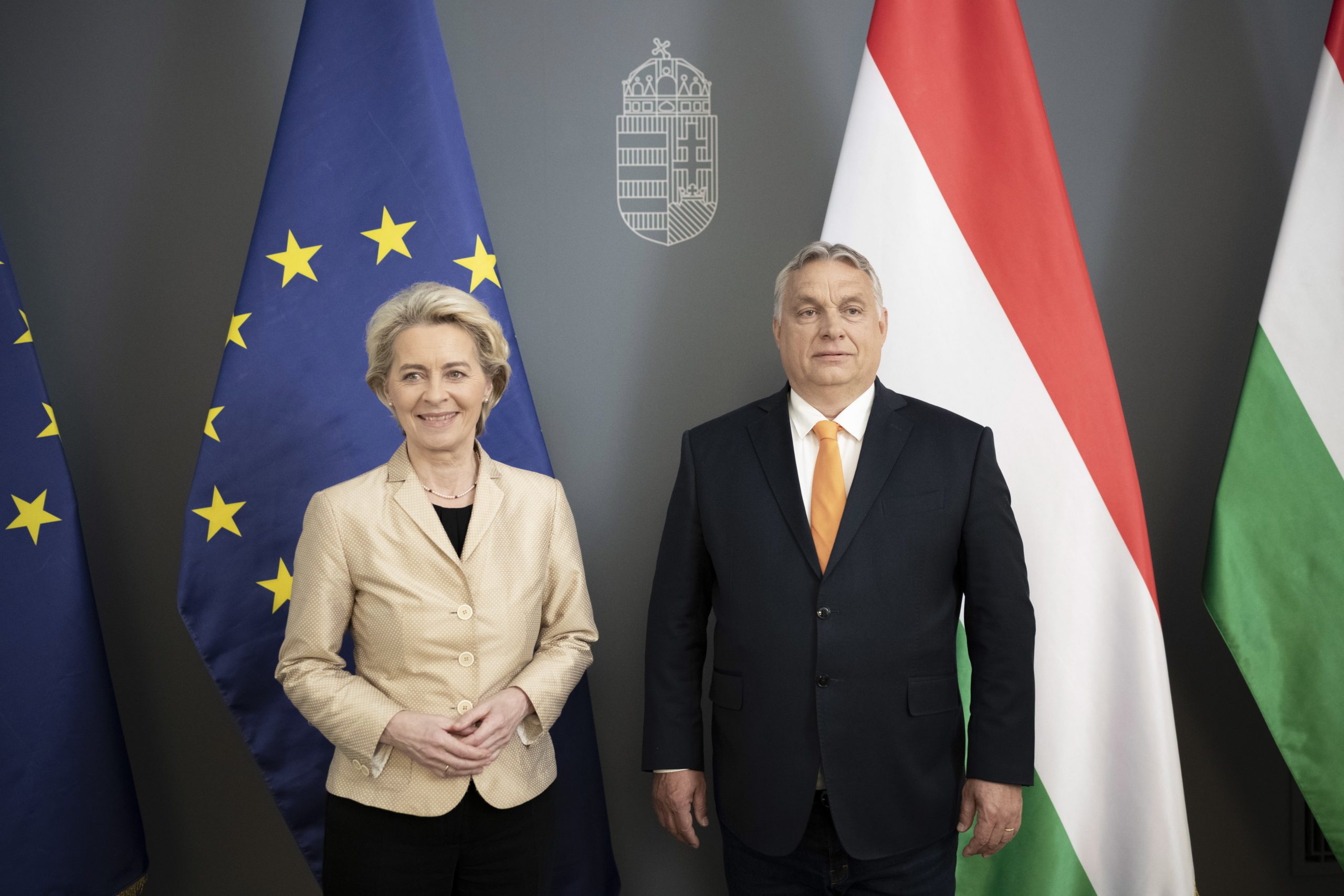 Von der Leyen cancela visita a Budapeste por polémicas de Órban durante a presidência da UE