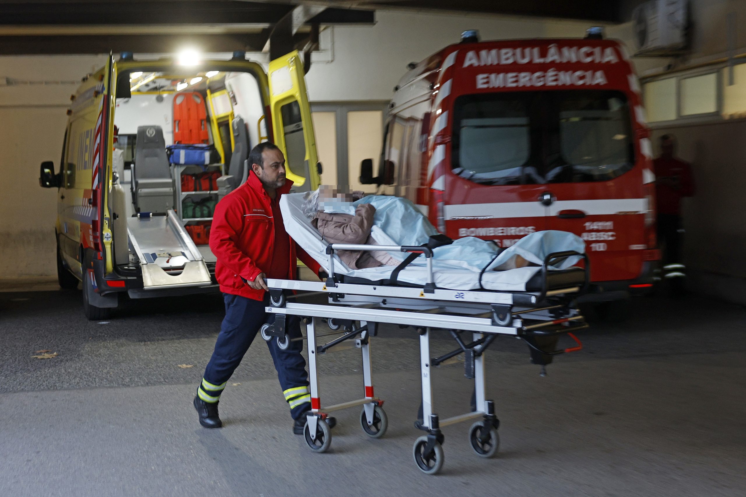 Pré-triagem telefónica: 382 grávidas referenciadas para urgências no 1.º dia