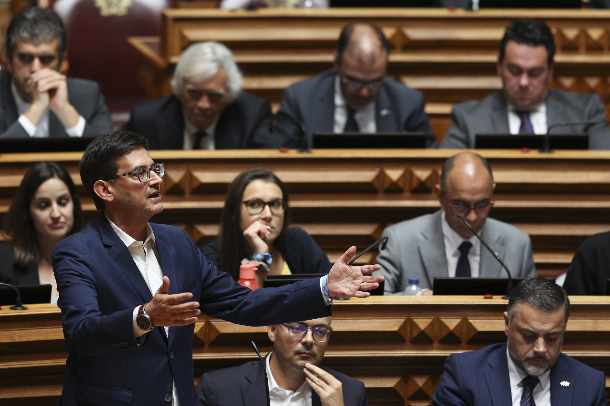 PS ‘chumba’ comissão de inquérito à atuação das ‘secretas’ proposta por Chega e IL