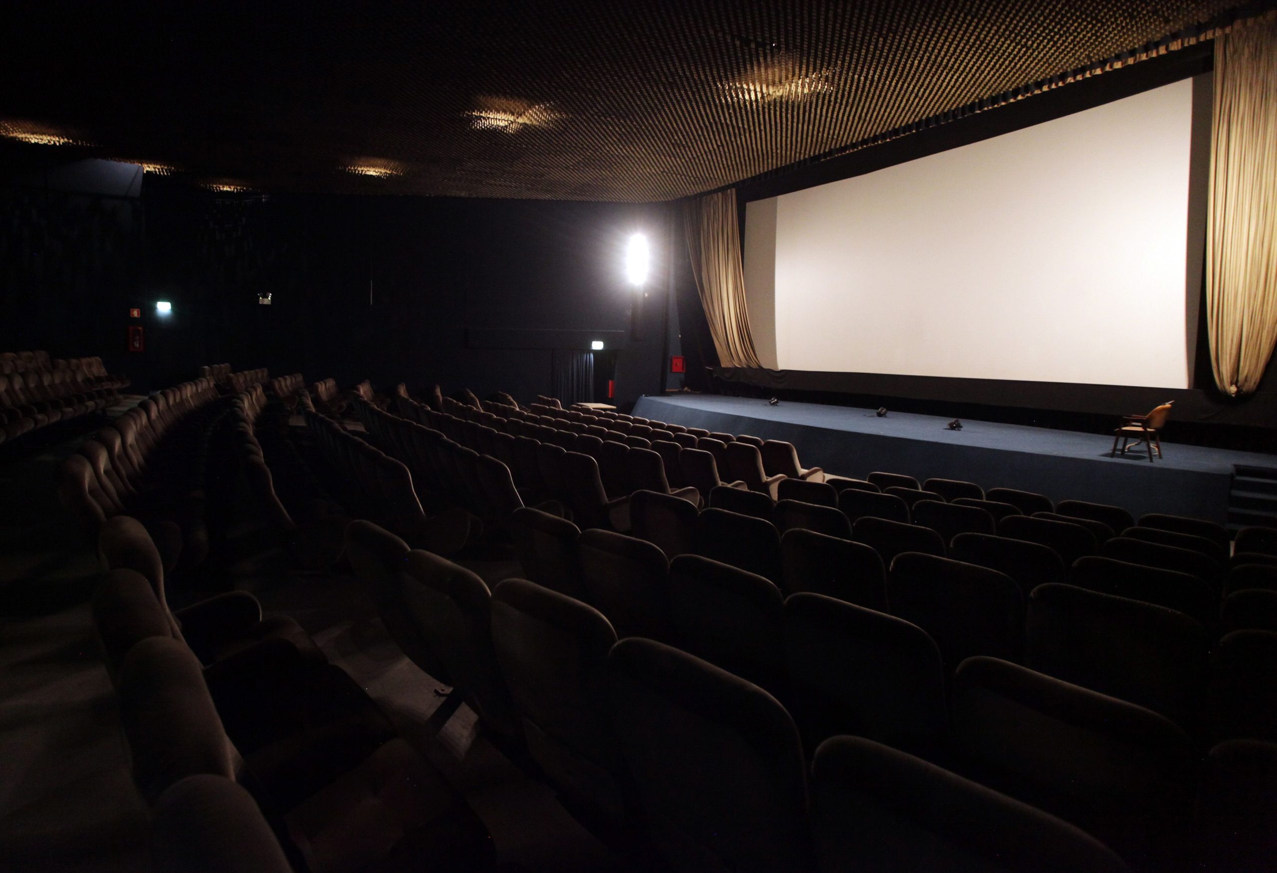 Incêndios: Seia suspendeu as atividades do festival de cinema CineEco no dia de hoje