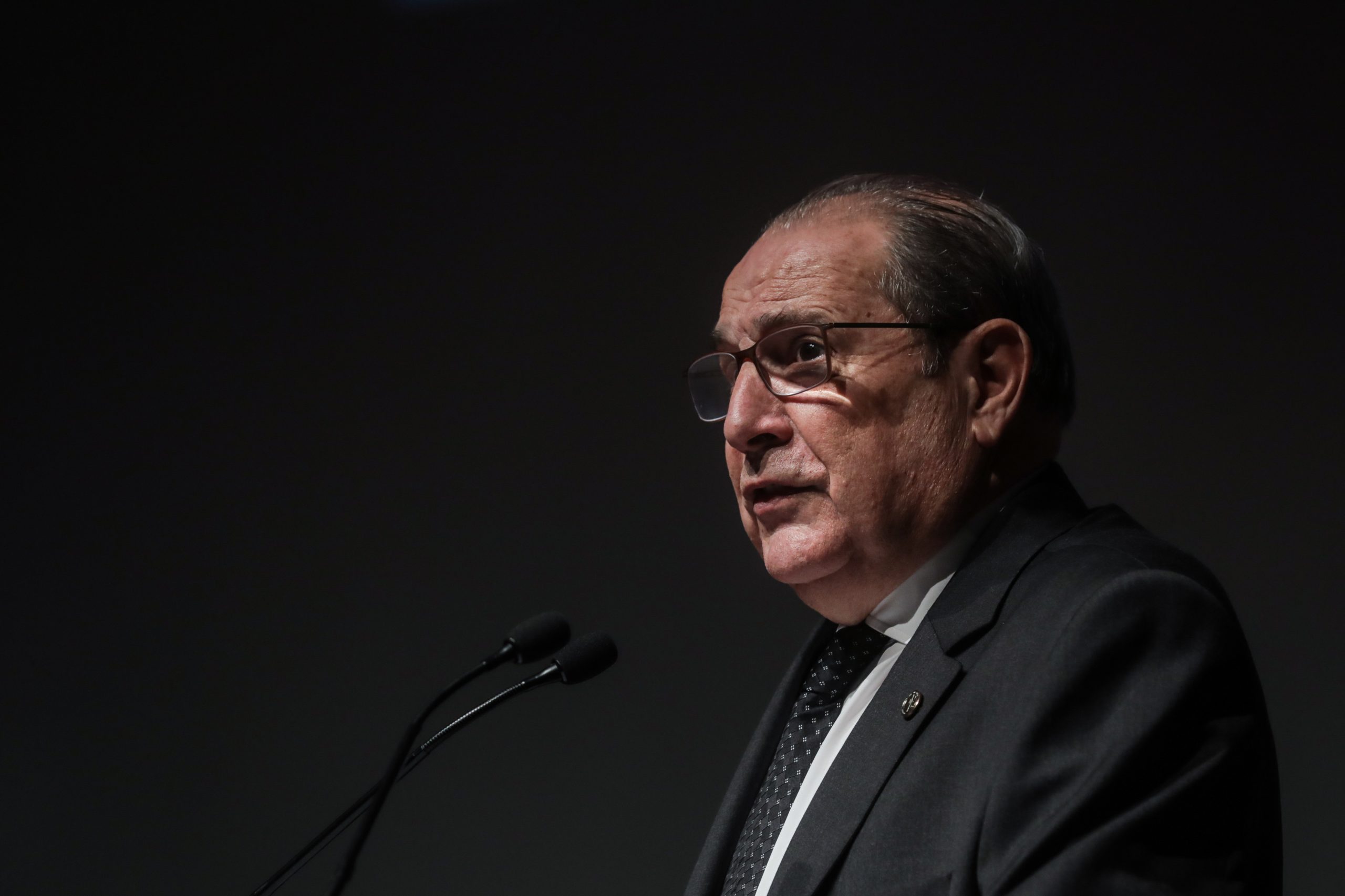 Eduardo Barroso assume “maior ilegalidade” da carreira para salvar imigrante ilegal. “O que fariam na minha situação?”, pergunta aos candidatos presidenciais