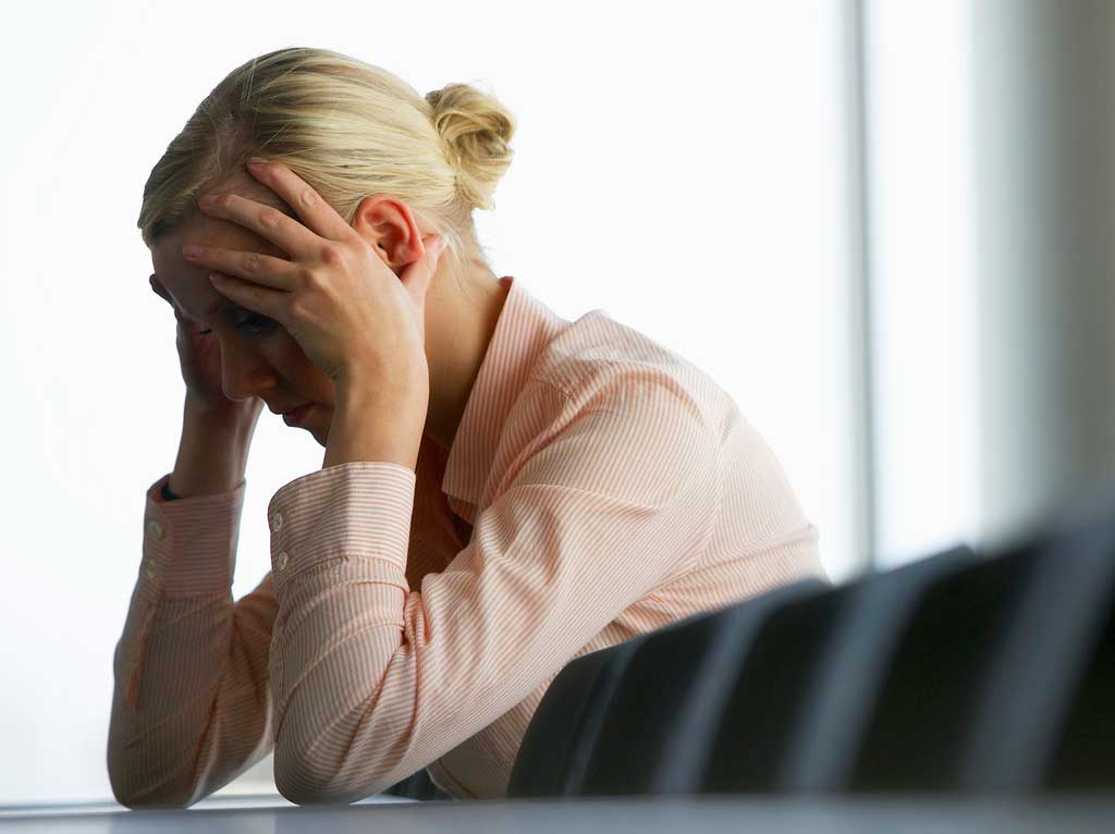Semana de quatro dias de trabalho reduz o stresse e mantém a produtividade