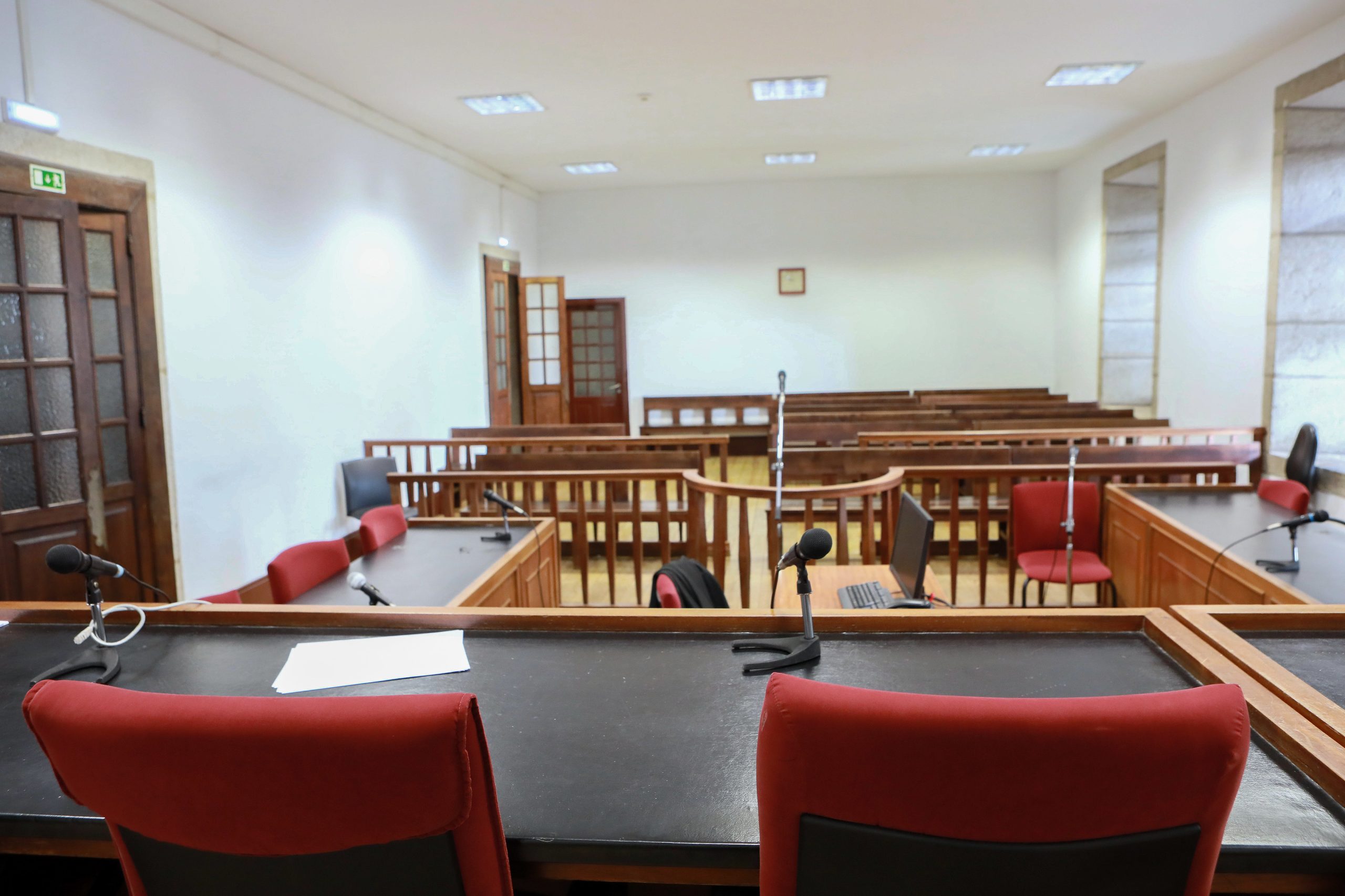 Insolvências de empresas e particulares continuam a aumentar