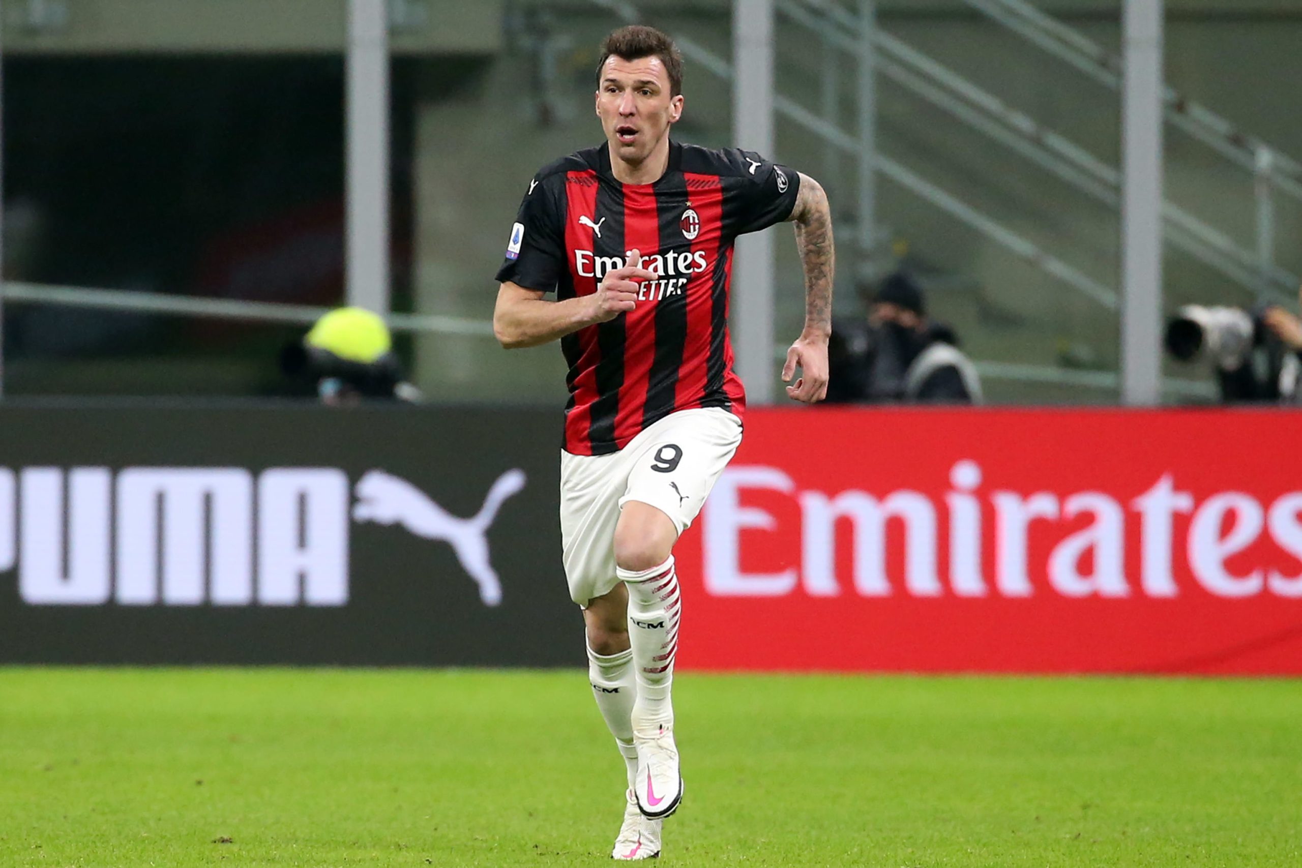 Mandzukic abdicou do salário de março para doar à Fundação Milan