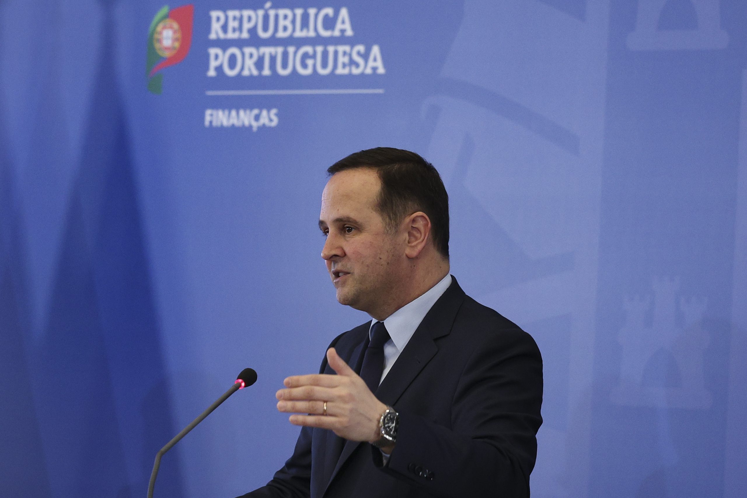 Programa de Estabilidade: Desagravar IRS e atualizar pensões em 2024 com “economia a crescer”