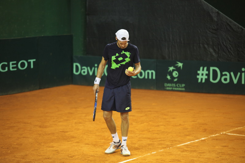 João Sousa desceu ao 45.º lugar da classificação do ténis mundial