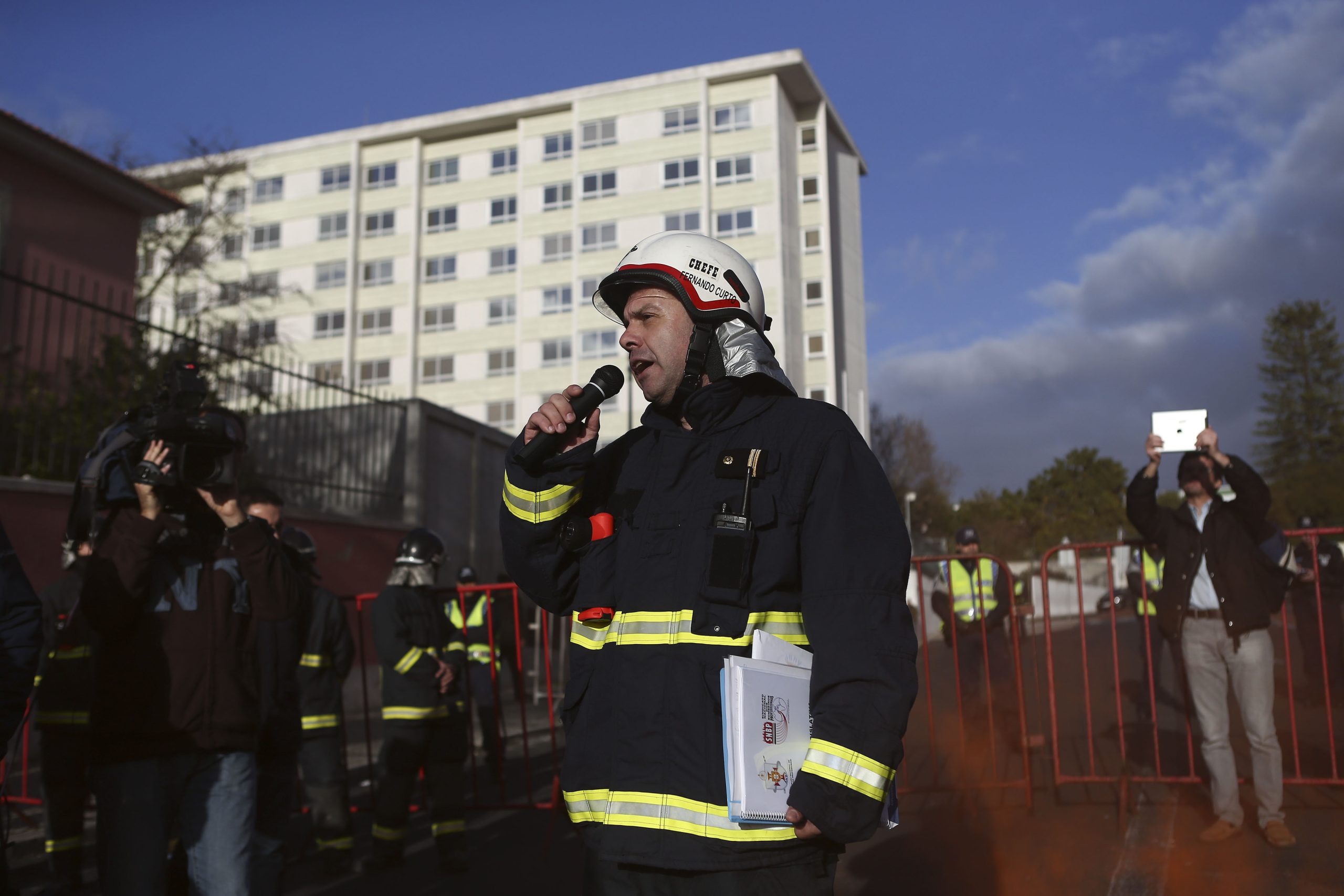 Bombeiros Profissionais criticam escolha de elemento da GNR para a ANPC