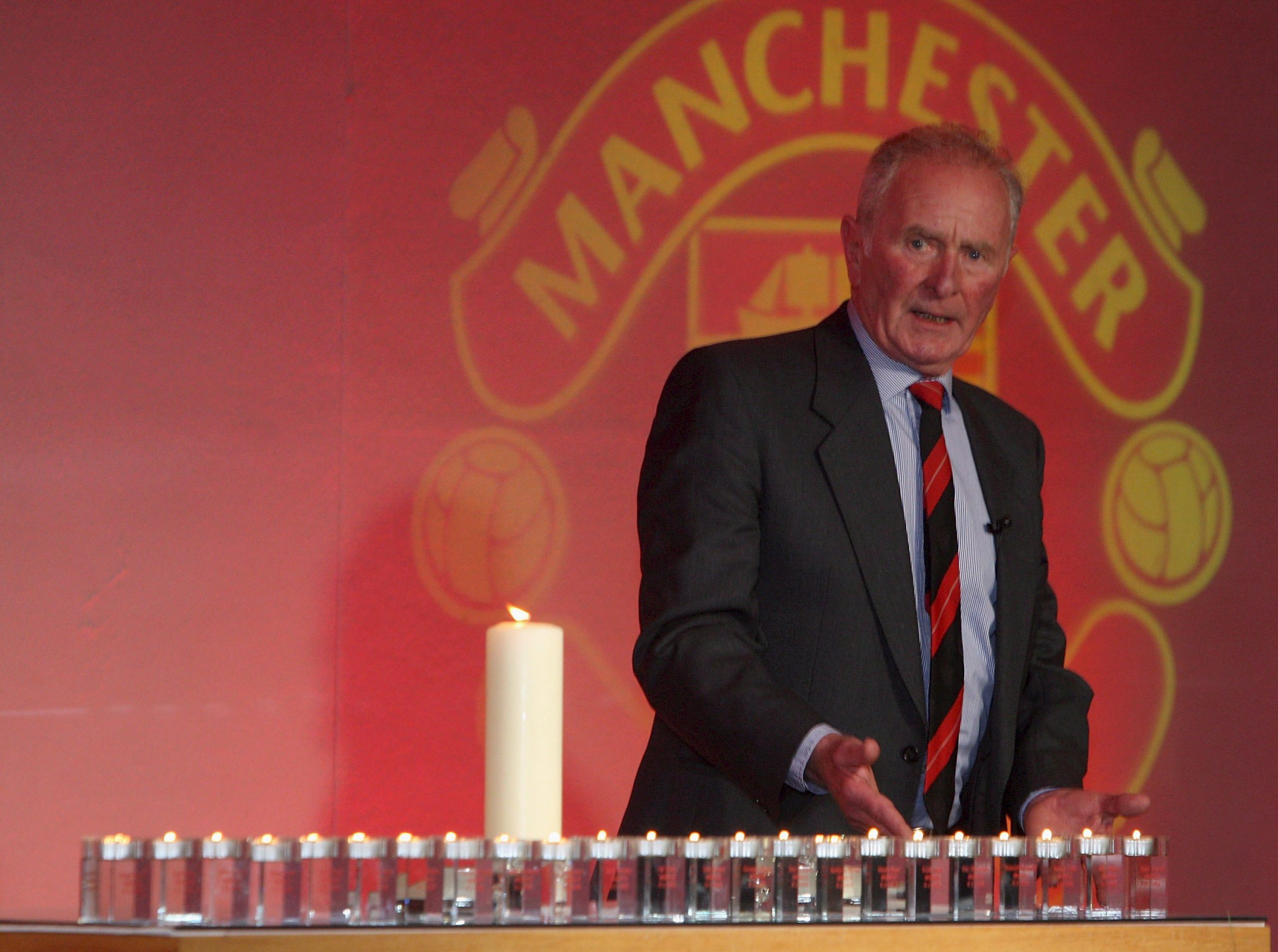 Morreu Harry Gregg, herói do desastre aéreo que vitimou o Manchester United
